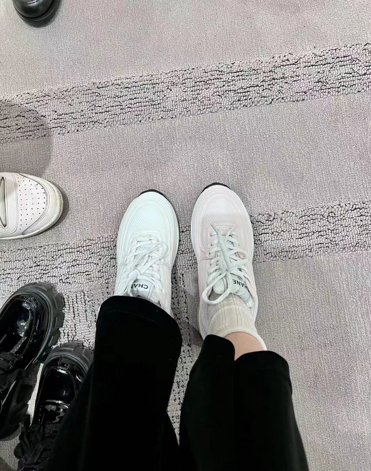 Louis Vuitton 루이비통 Ranger 모노그램 부츠 4