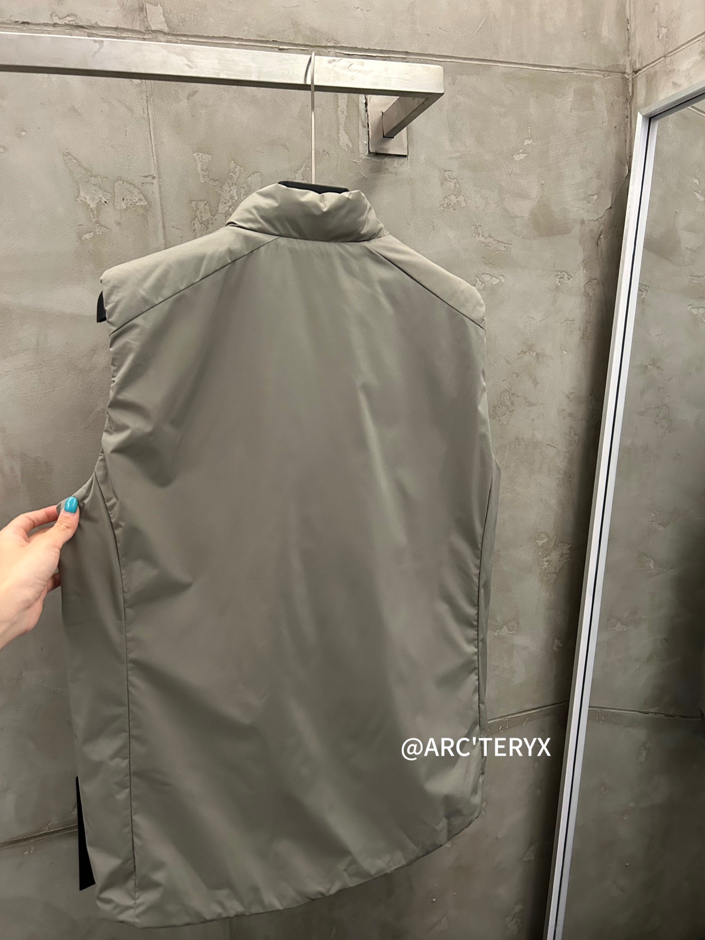ARCTERYX 아크테릭스 패딩 베스트 10