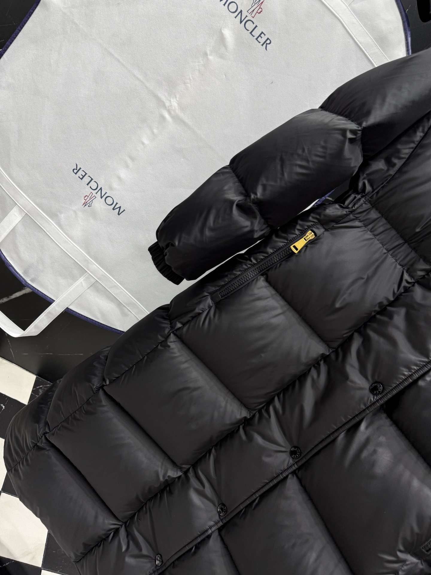 Saint Laurent 생로랑 S/L61 로우탑 스니커즈 5