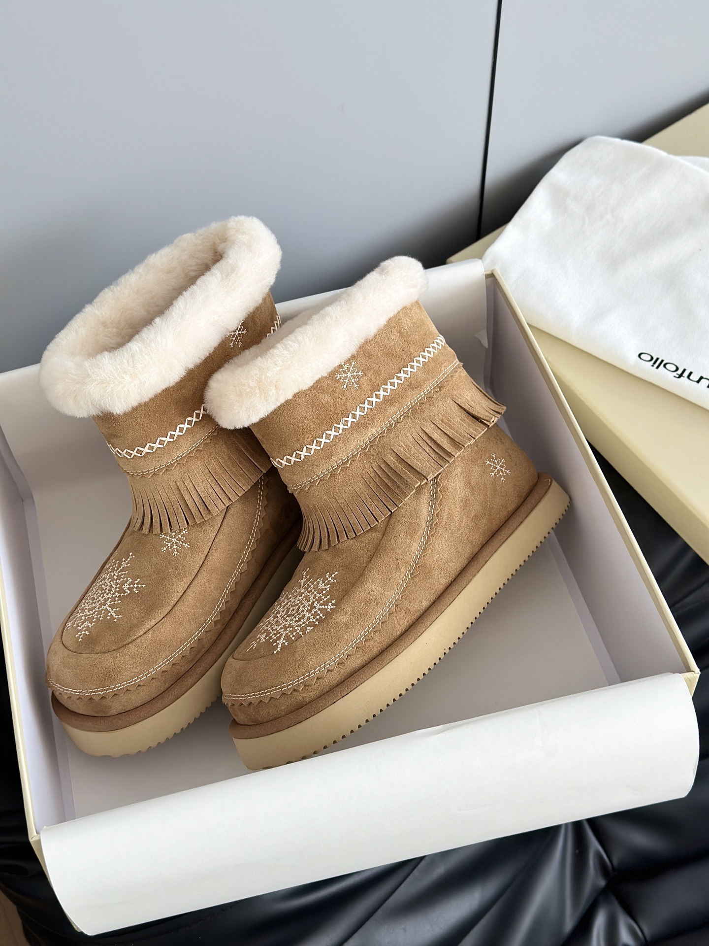 Louis Vuitton 루이비통 네버풀 방돌리에 Inside Out BB 24cm M12109 26