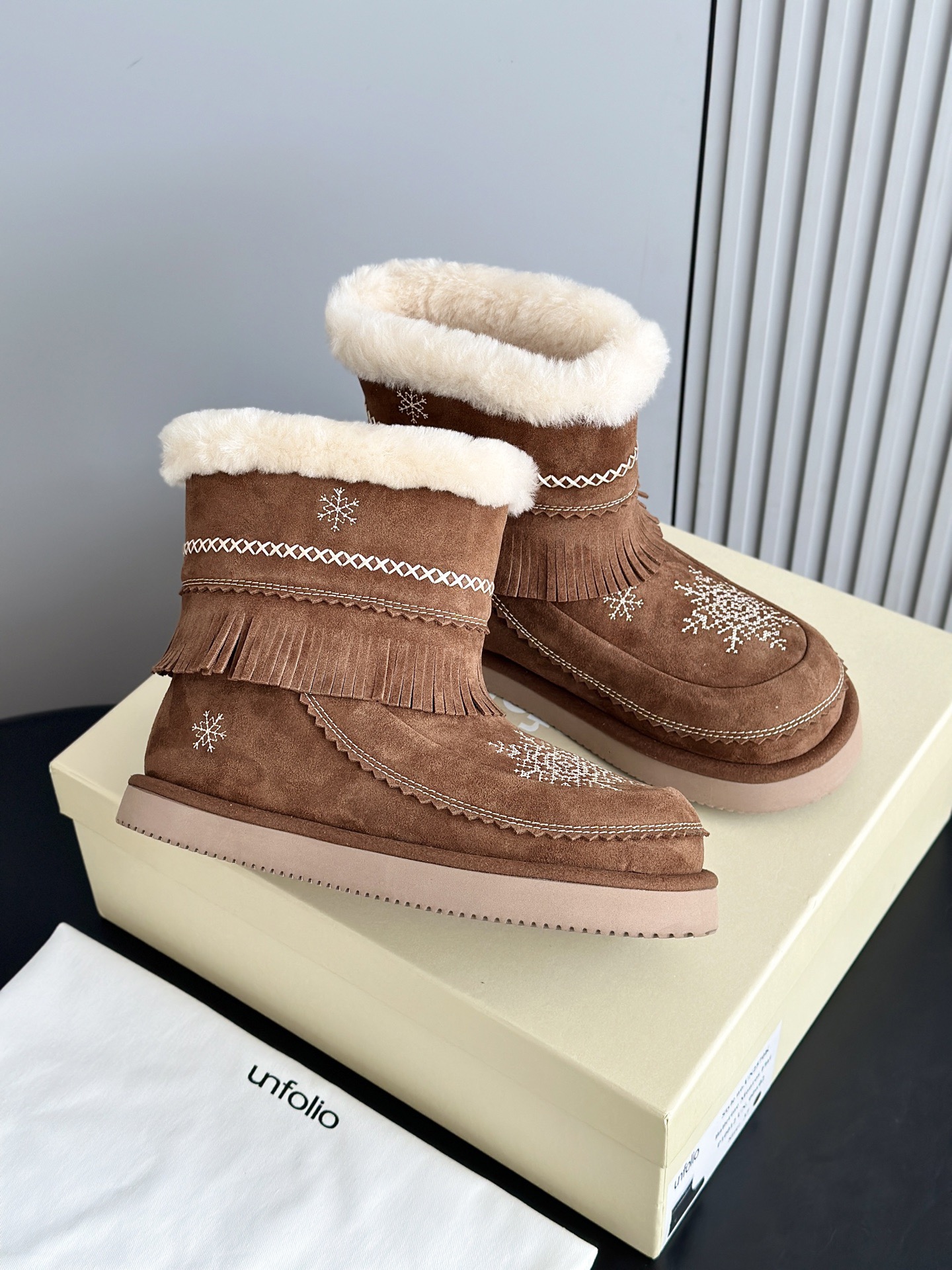 Louis Vuitton 루이비통 네버풀 반둘리에 인사이드 아웃 BB M12099 24cm  1