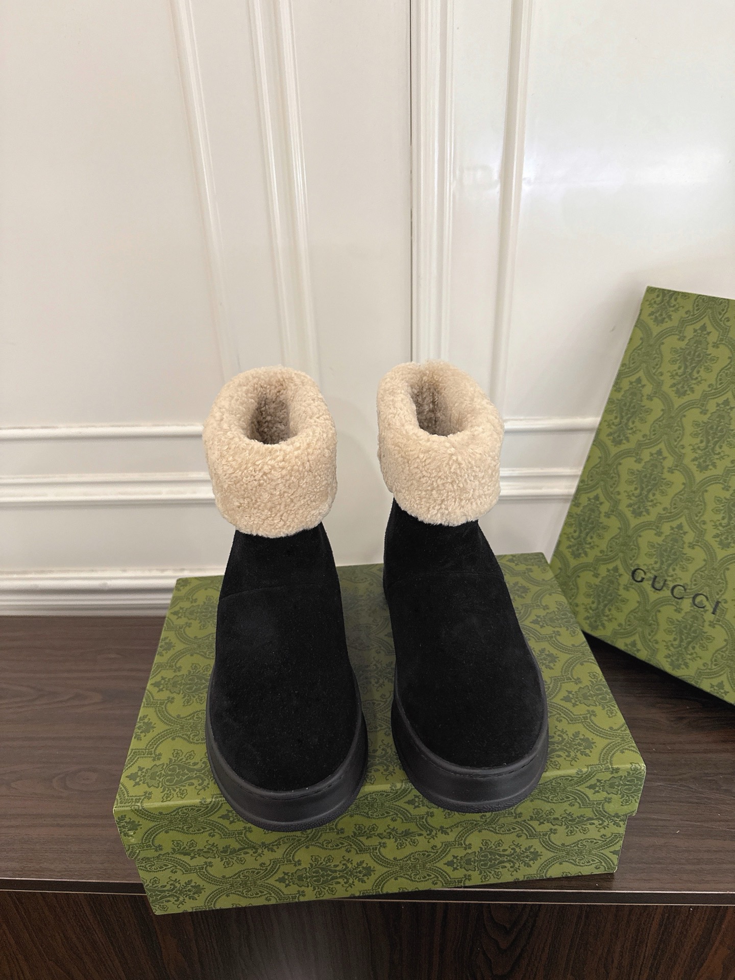 Louis Vuitton 루이비통 LV 모노그램 자수 볼캡 4