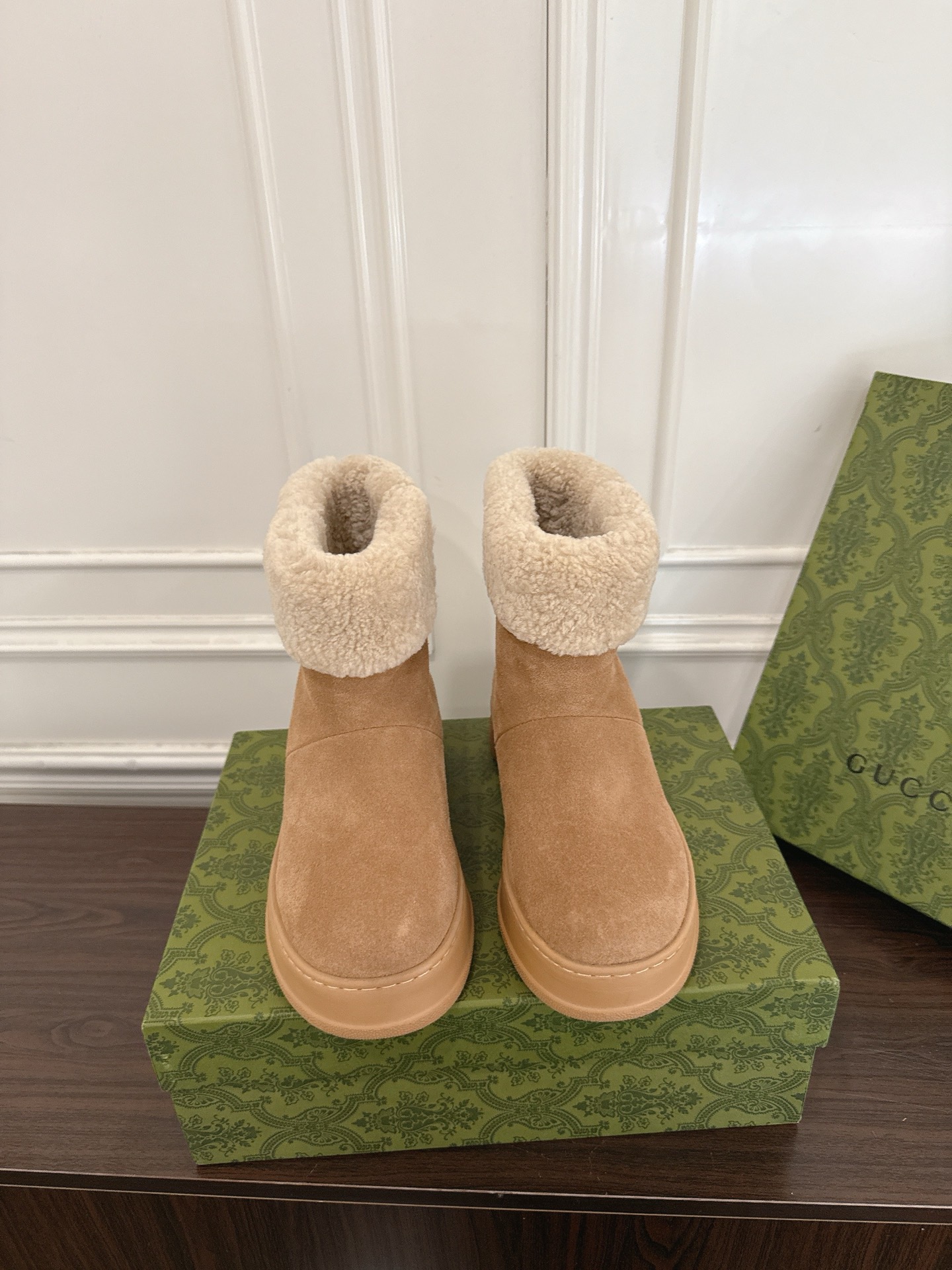 Burberry 25S 가을·겨울 신상 클래식 울 트렌치코트 7