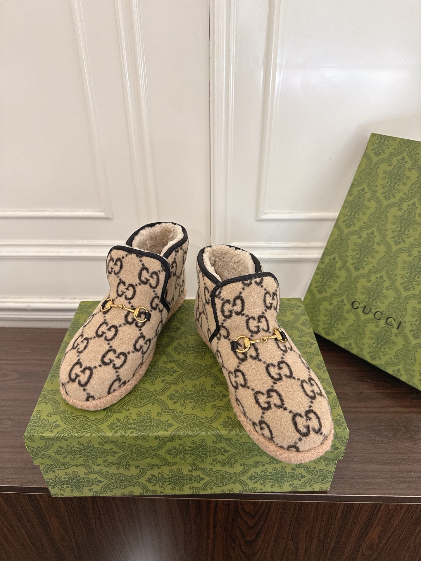 Louis Vuitton 루이비통 2025 신款 蕾丝 大帽檐 여름 해변 모자 2