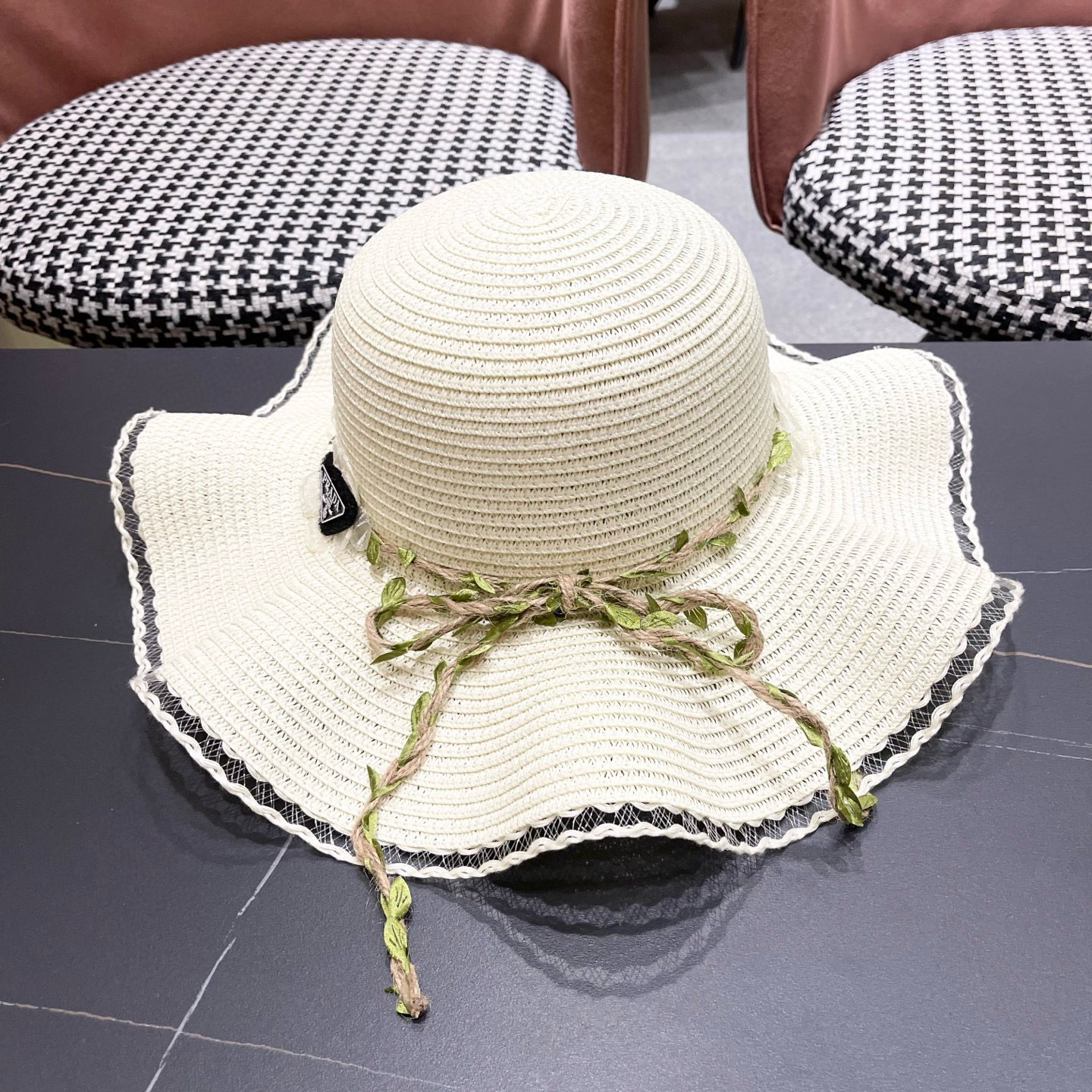 Philipp Plein 필립 플레인 럭셔리 수공예 진주 장식 양가죽 패딩 5