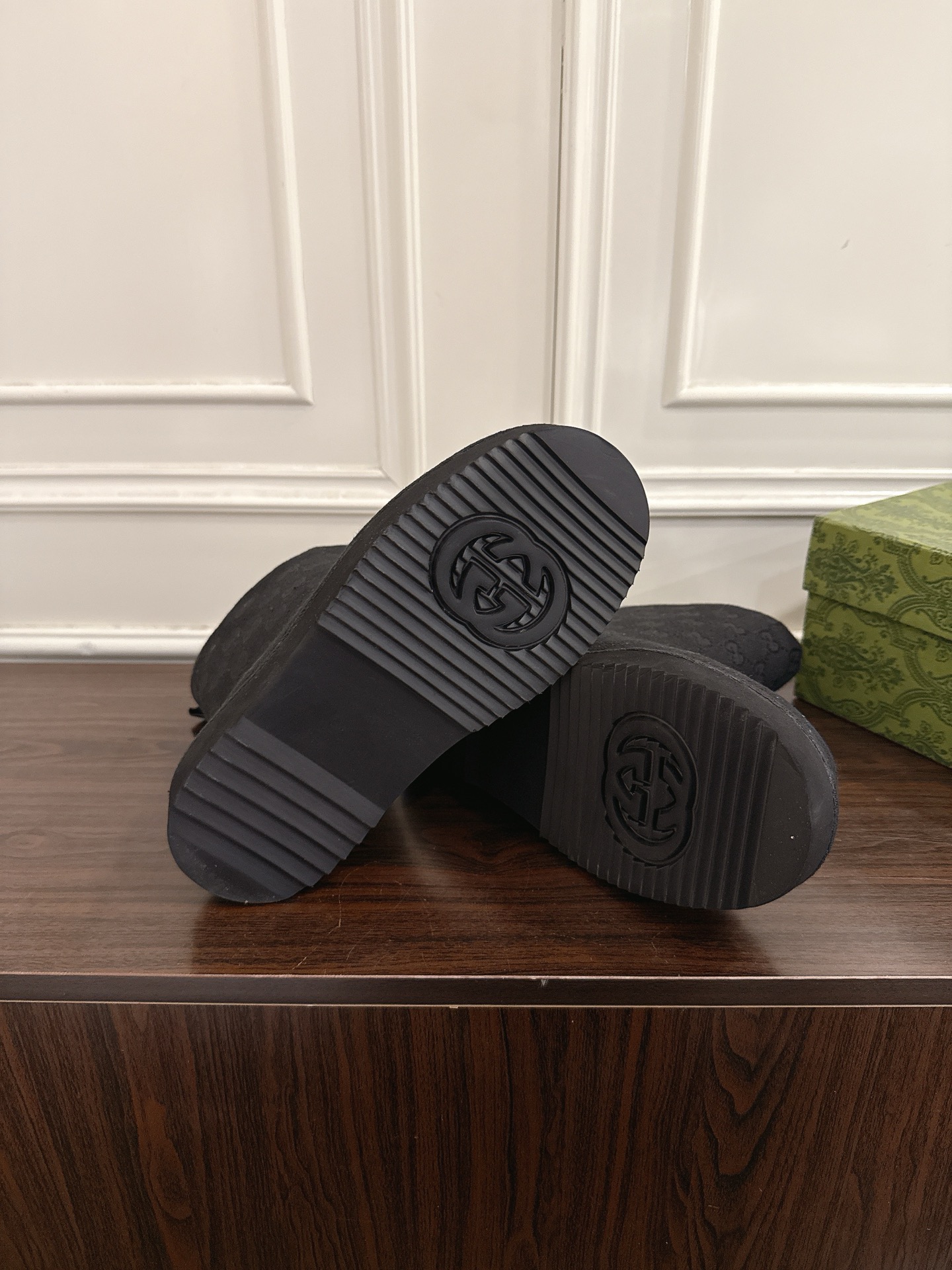 Philipp Plein 필립 플레인 럭셔리 수공예 진주 장식 양가죽 패딩 14