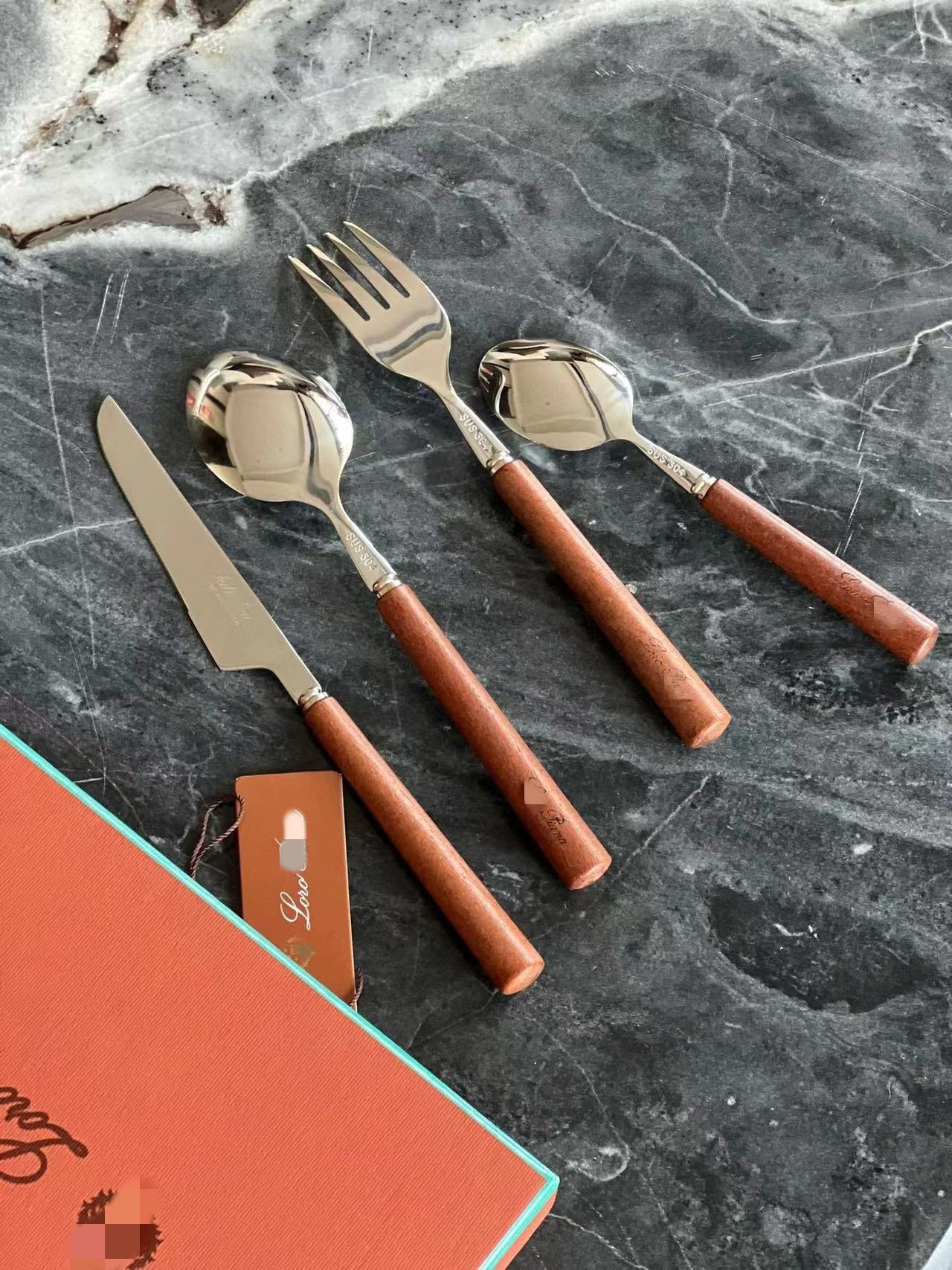 Love 로브 실목 손잡이 스테인리스 서양식 커트러리 4종 세트 6