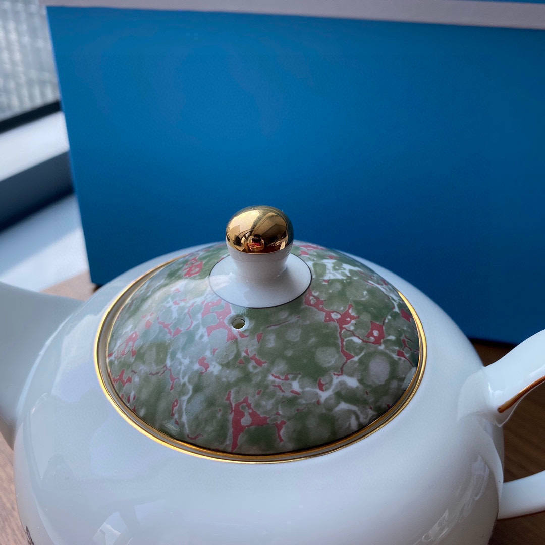 Wedgwood 웨지우드 벌새 패턴 본차이나 티포트 2