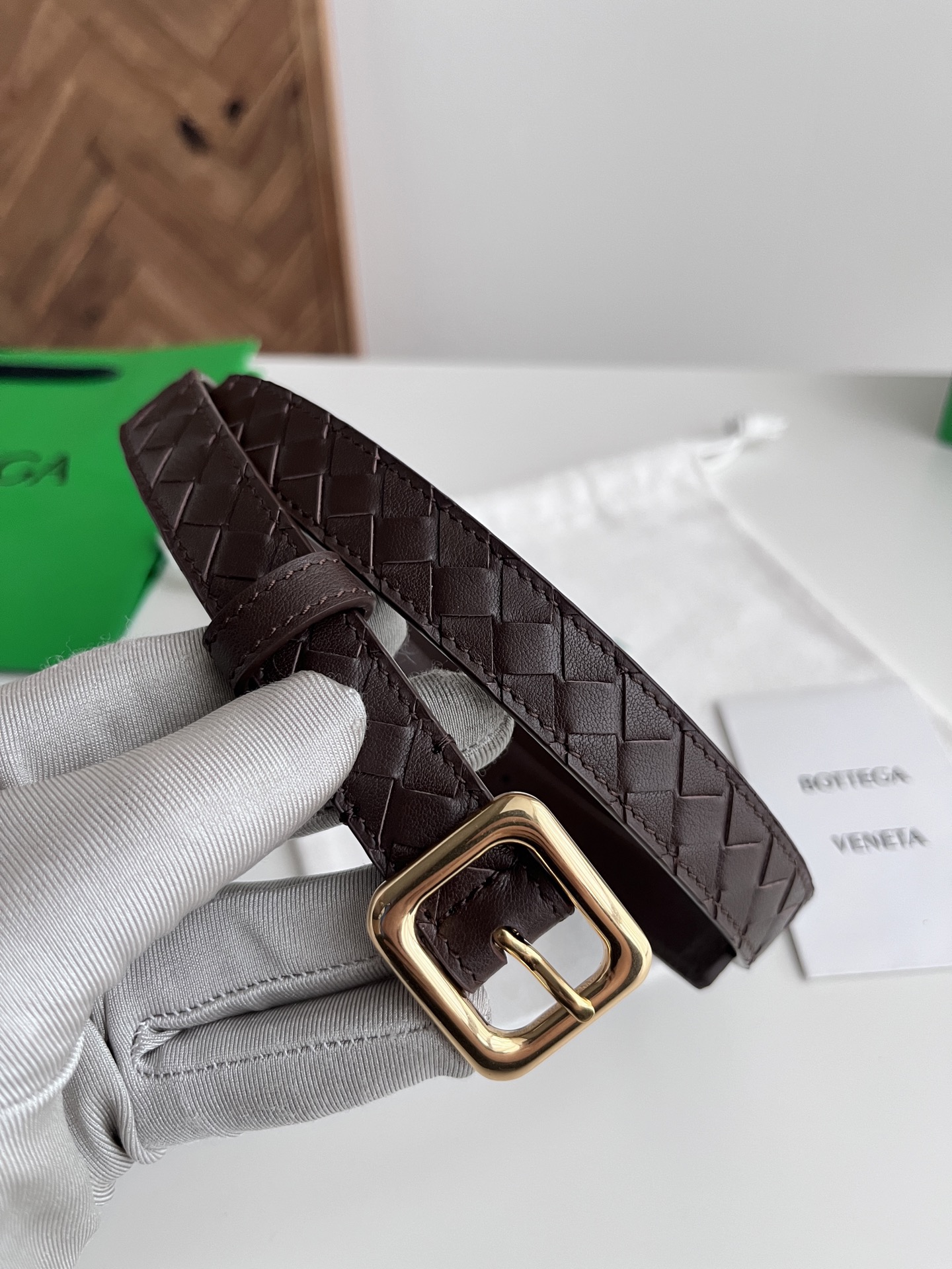 Bottega Veneta 보테가베네타 보테가 베네타 인트레치오 여성 가죽 허리벨트 2