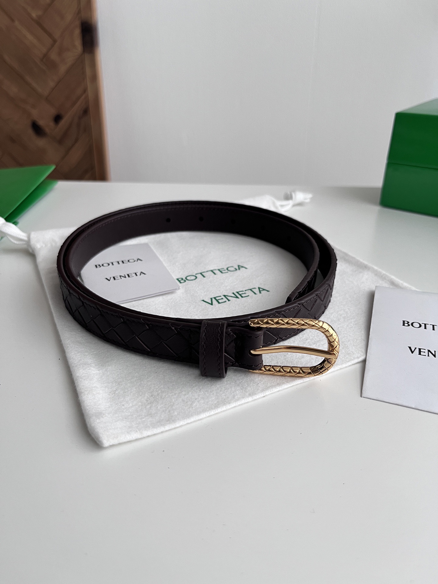 Bottega Veneta 보테가 베네타 인트레치아토 레더 슬림 여성용 벨트 2cm 1