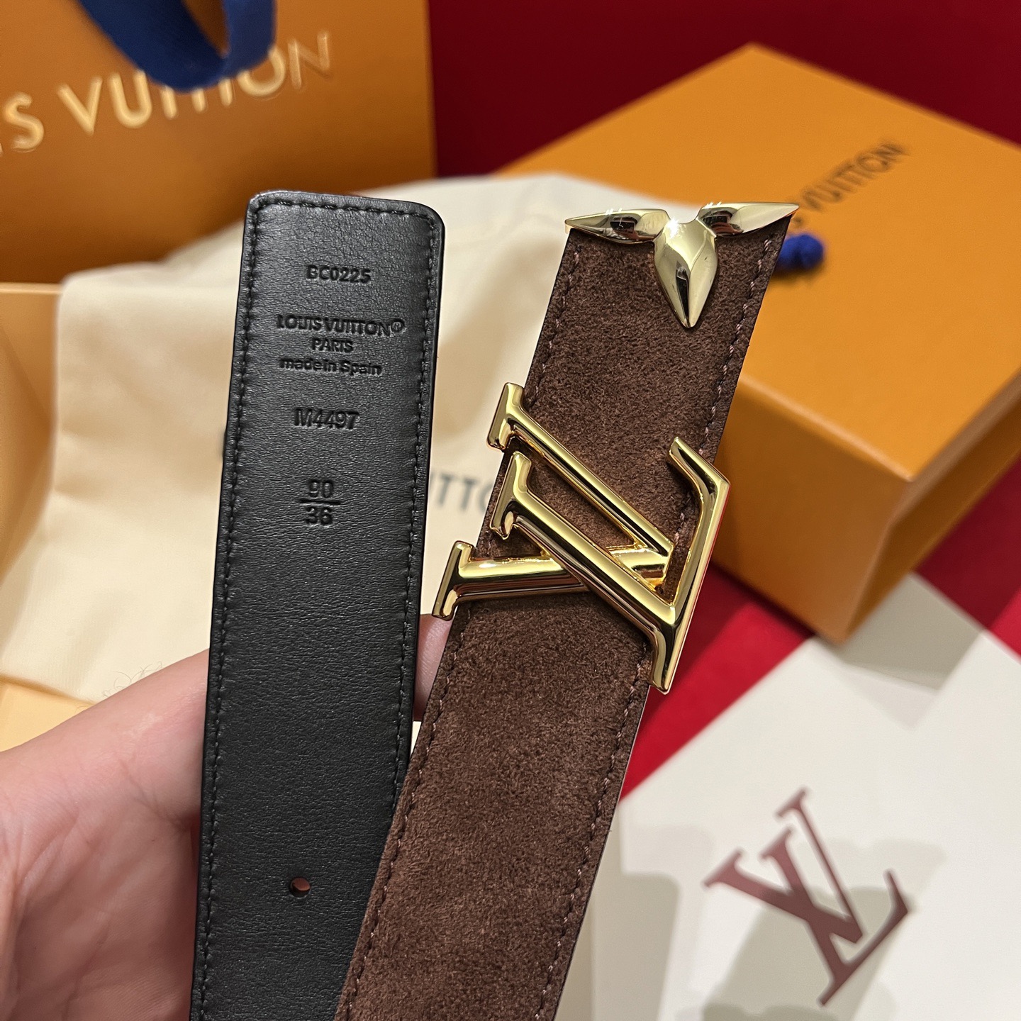 Louis Vuitton 루이비통 루이 비통 여성 스웨이드 가죽 벨트 3cm 4