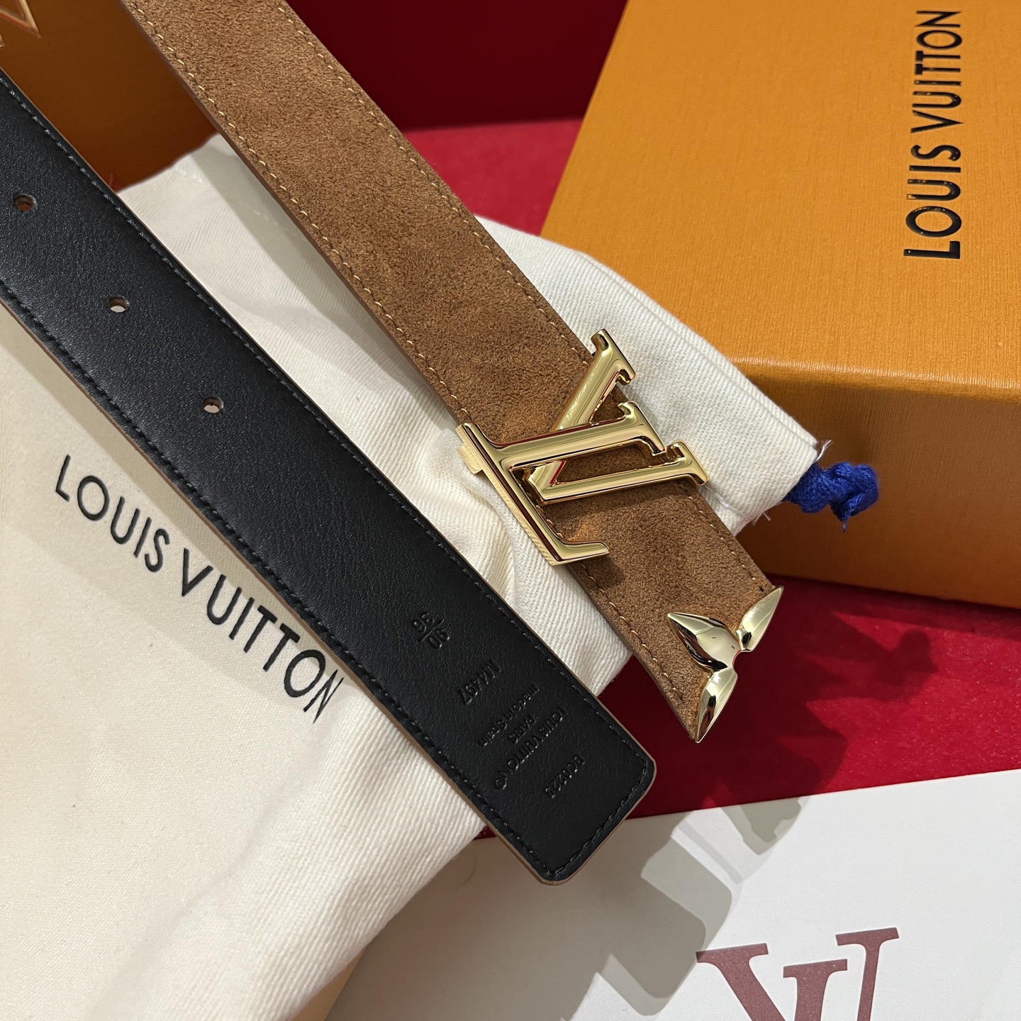 Louis Vuitton 루이 비통 LV 이니셜 리버서블 벨트 30mm M4497 9