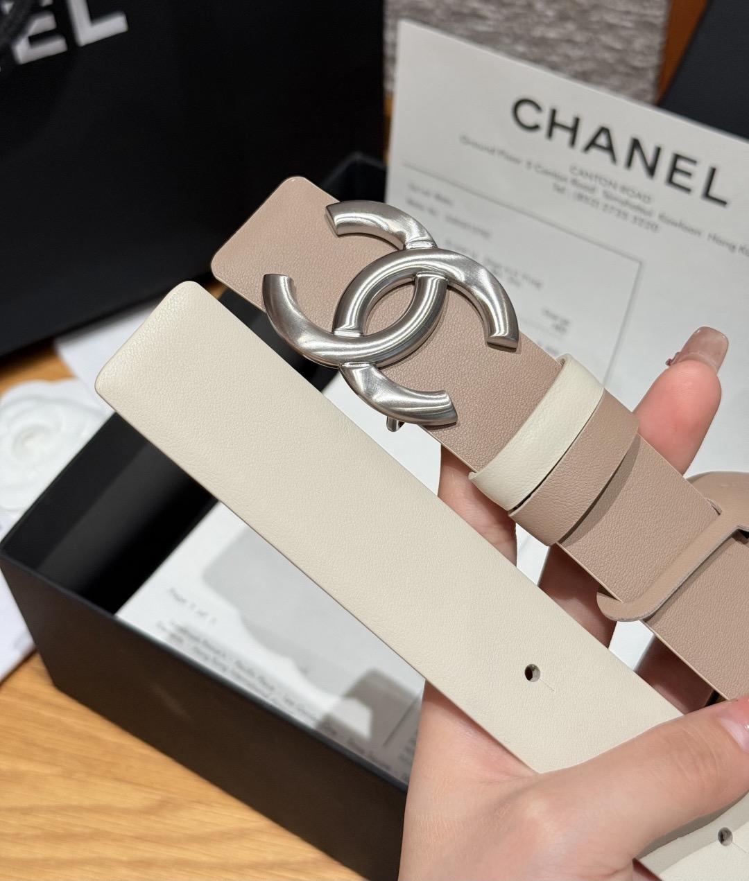 PRADA 프라다 2025 후드 패딩 자켓 정보없음 4