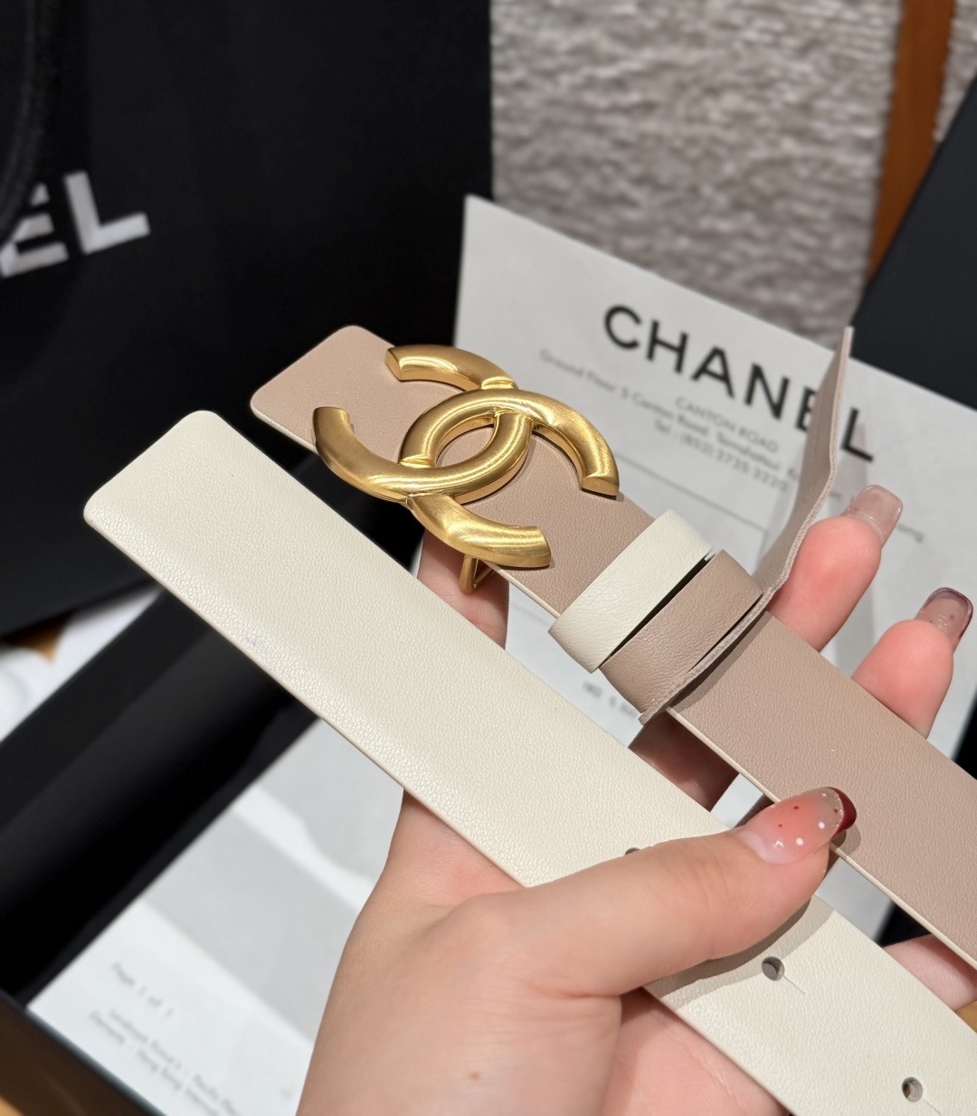 PRADA 프라다 2025 후드 패딩 자켓 정보없음 12