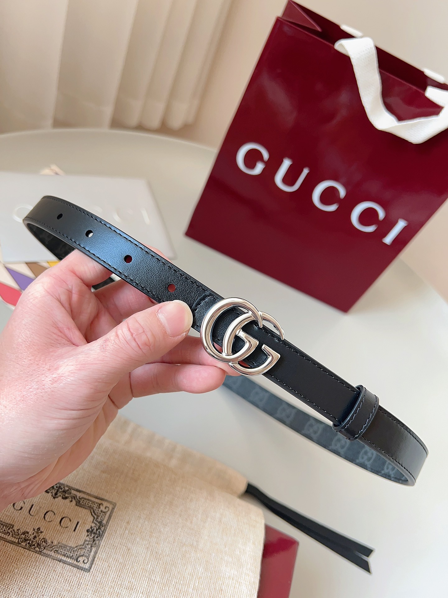 Gucci 구구찌 GG 마몽 리버서블 벨트 GG 수프림 캔버스 레더, 더블 G 버클 30mm 7