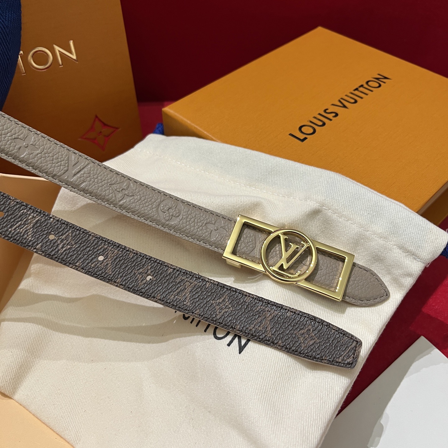 Louis Vuitton 루이비통 플라워 버클 모노그램 리버서블 여성 벨트 1