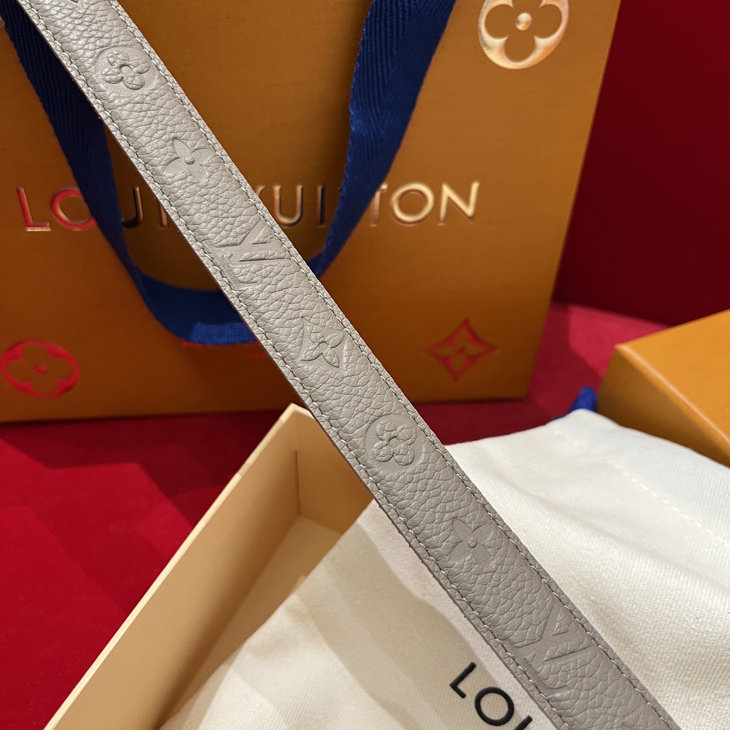 Louis Vuitton 루이비통 플라워 버클 모노그램 리버서블 여성 벨트 3