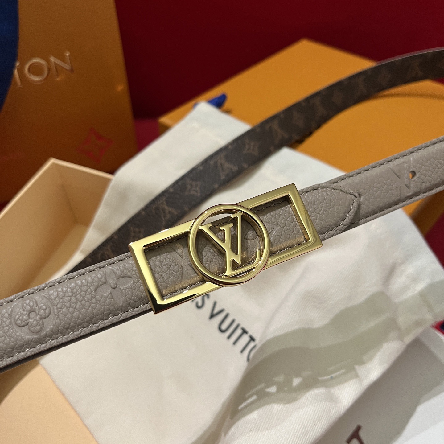 Louis Vuitton 루이비통 플라워 버클 모노그램 리버서블 여성 벨트 8