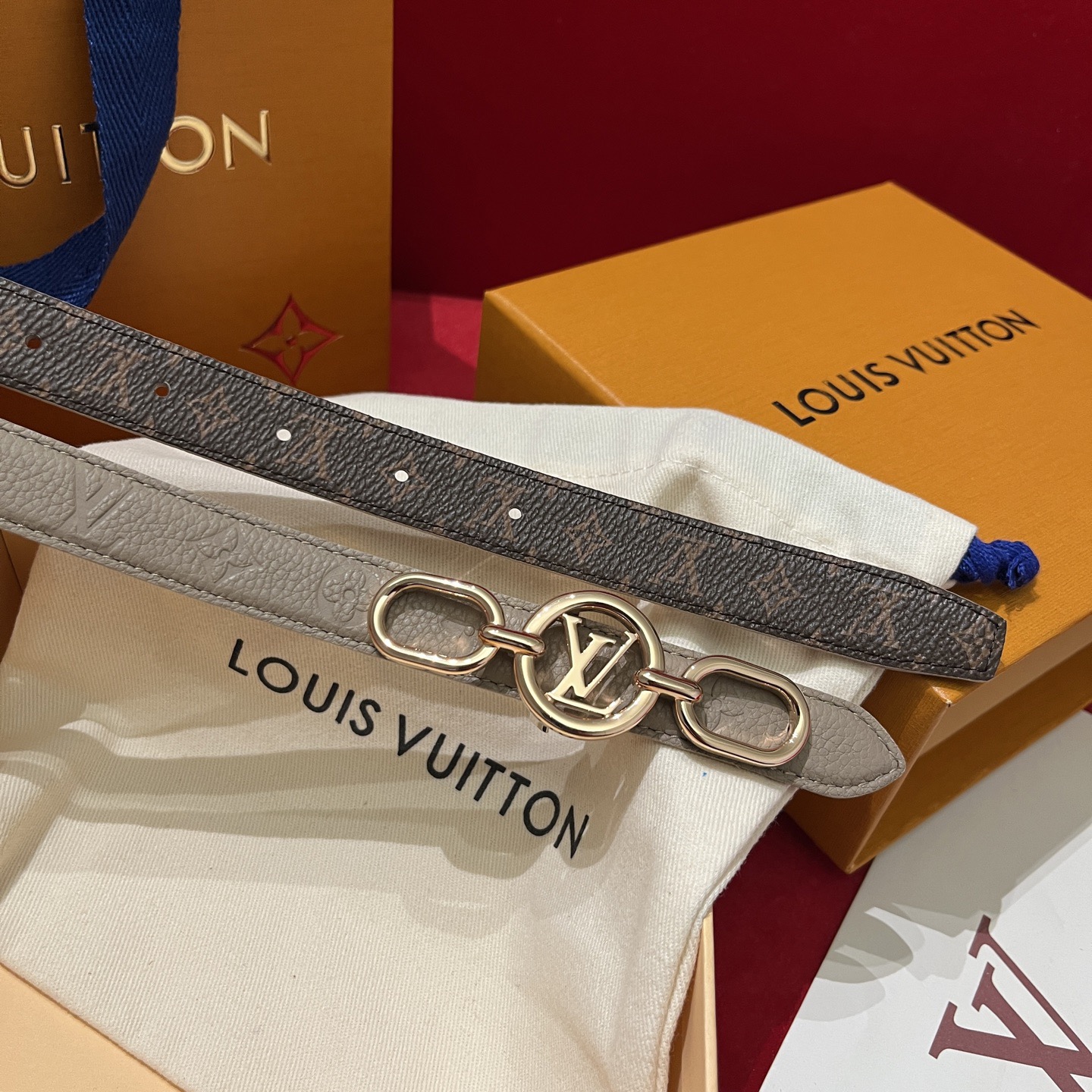 Louis Vuitton 루이비통 플라워 버클 모노그램 리버서블 여성 벨트 1