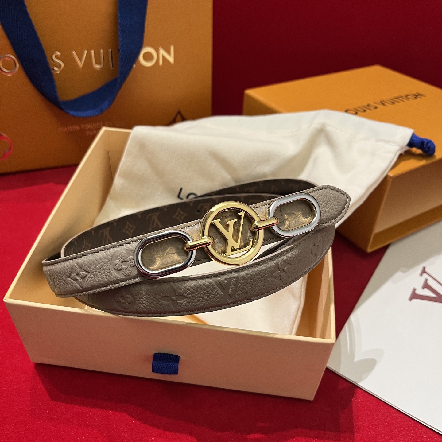 Louis Vuitton 루이비통 플라워 버클 모노그램 리버서블 여성 벨트 7