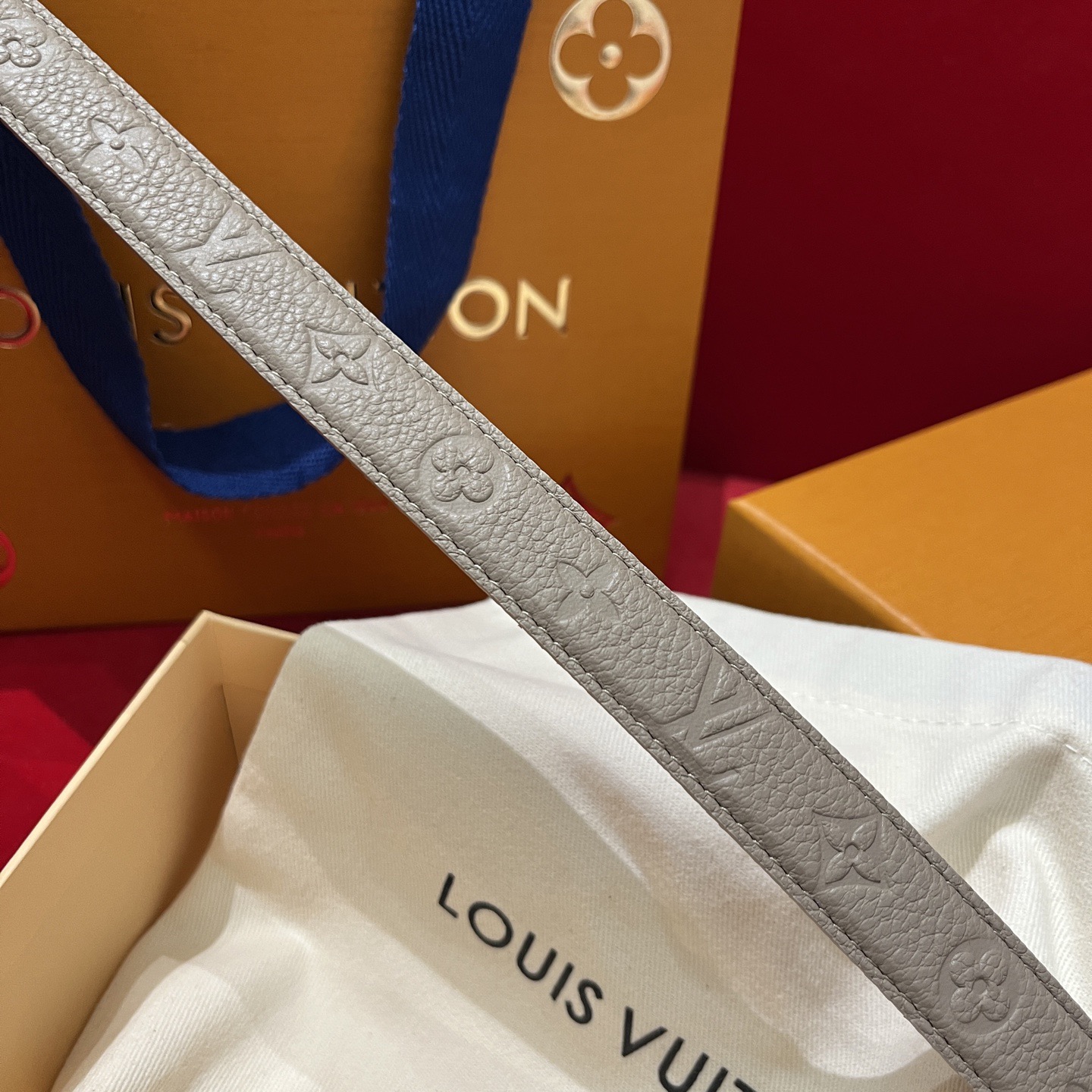 Louis Vuitton 루이비통 플라워 버클 모노그램 리버서블 여성 벨트 3