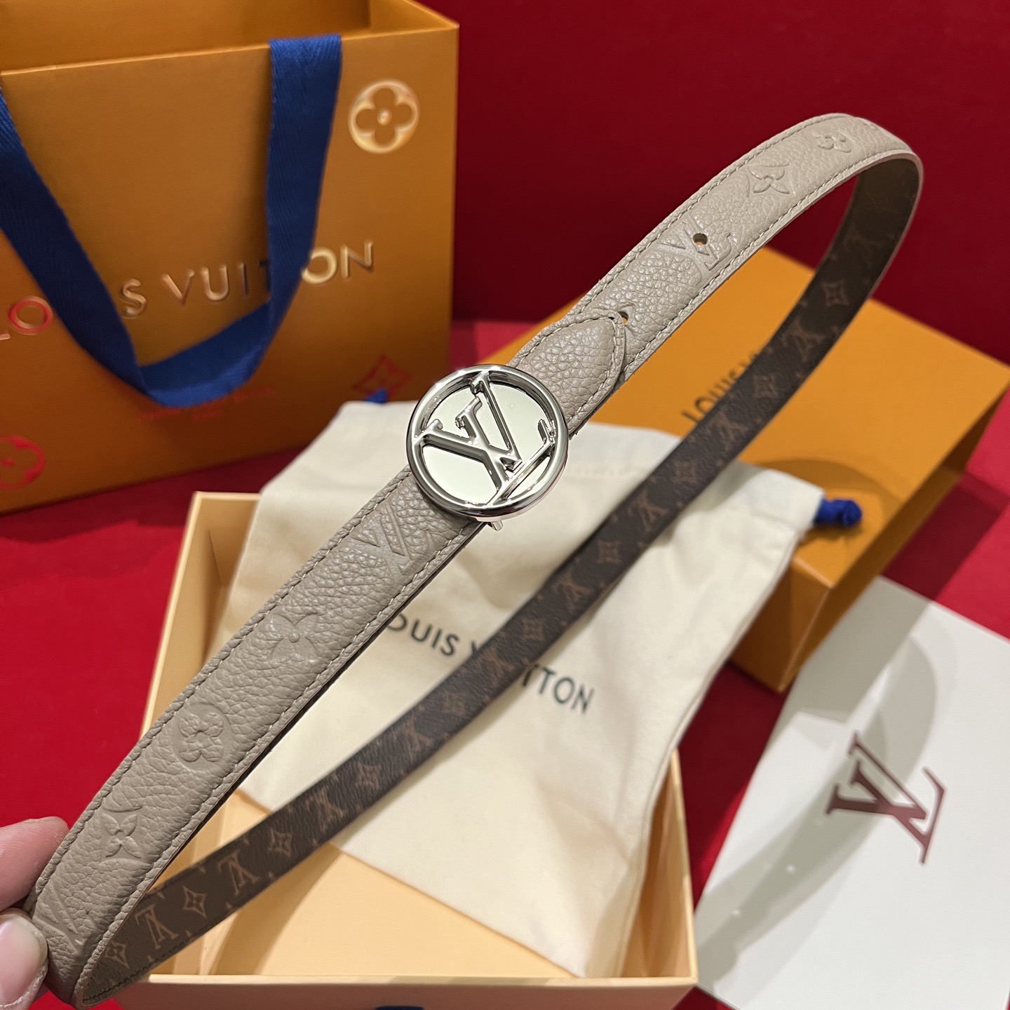 Louis Vuitton 루이비통 플라워 버클 모노그램 리버서블 여성 벨트 6