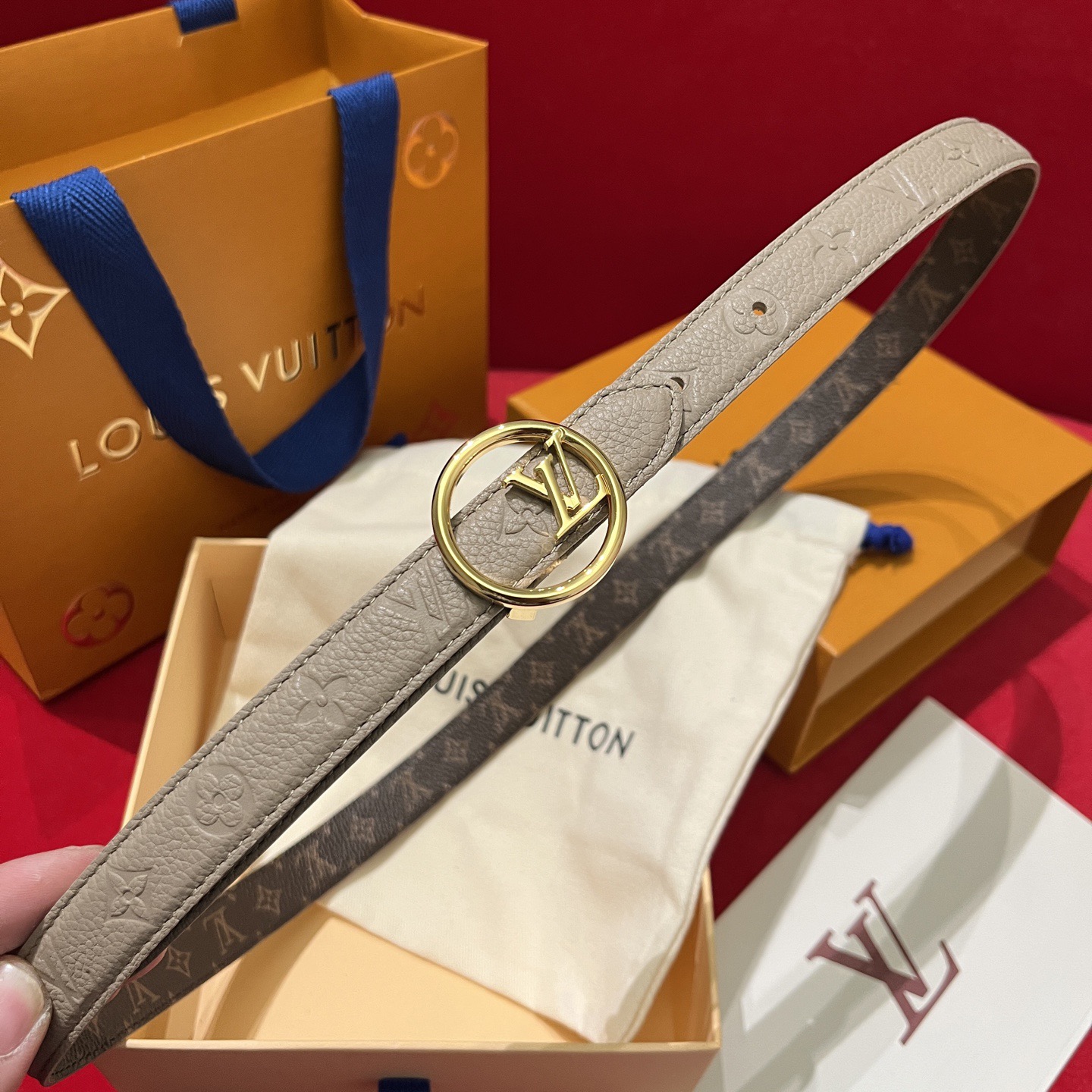 SAINT LAURENT BEA 토트백 LE CASSANDRE 장식 2