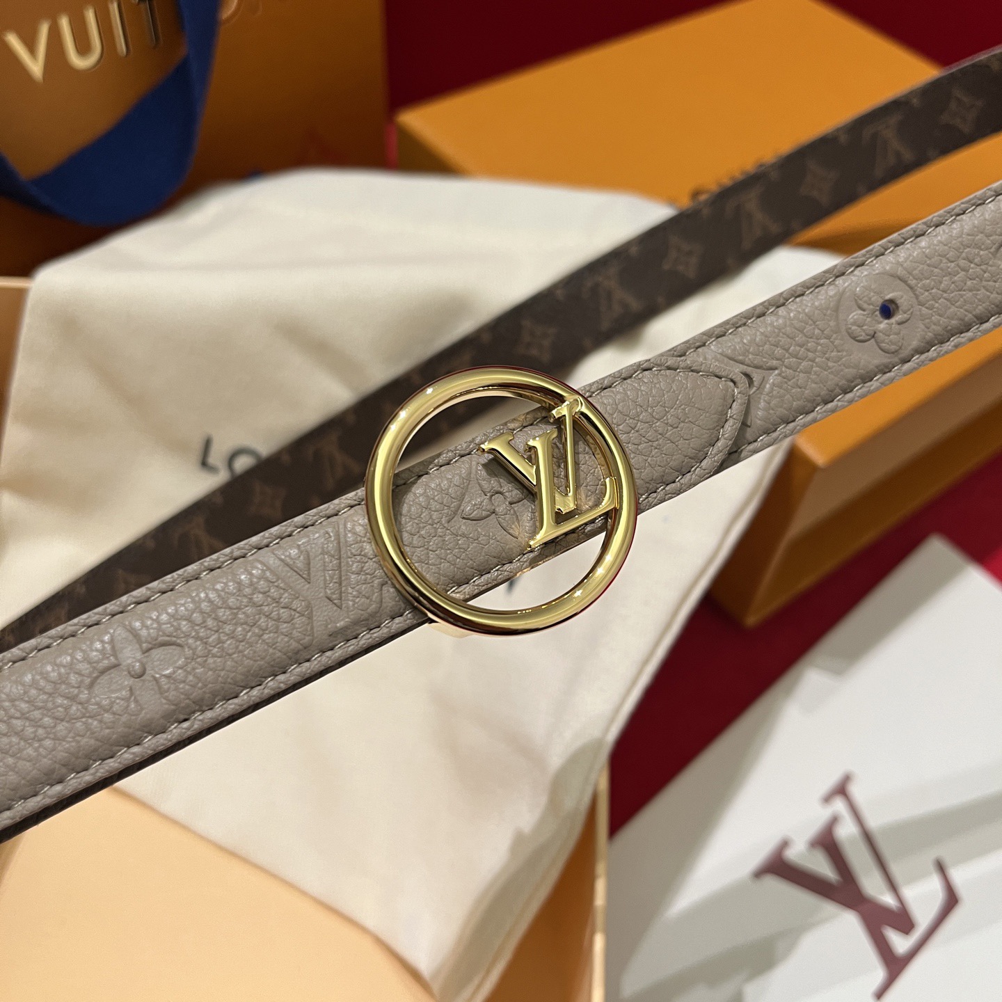 SAINT LAURENT BEA 토트백 LE CASSANDRE 장식 3