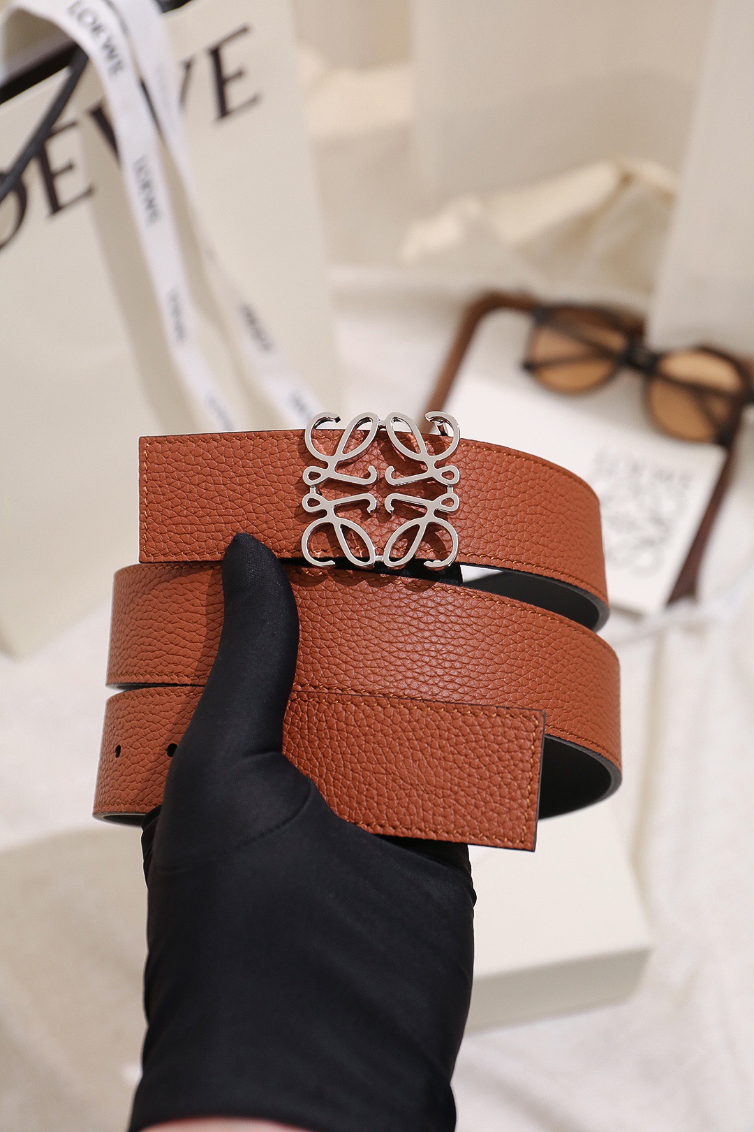 Loewe 로에베 아나그램 버클 양면 가죽 벨트 3.5cm 1