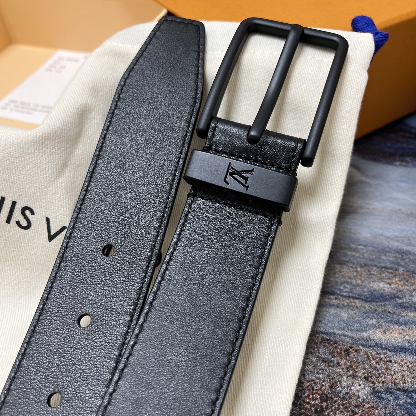 Louis Vuitton 루이비통 남성 모노그램 가죽 벨트 8