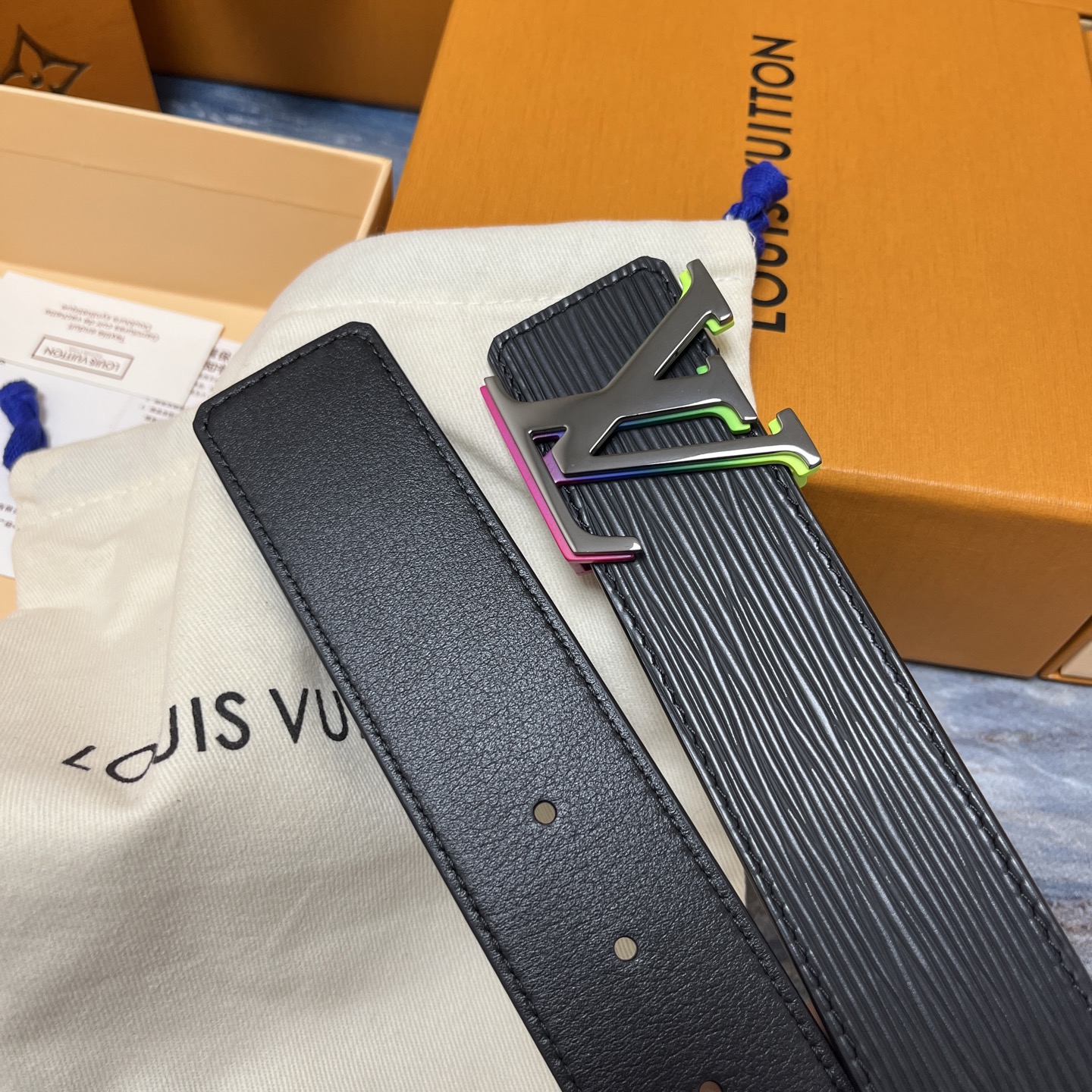 LOUIS VUITTON 루이비통 에피가죽 벨트 6