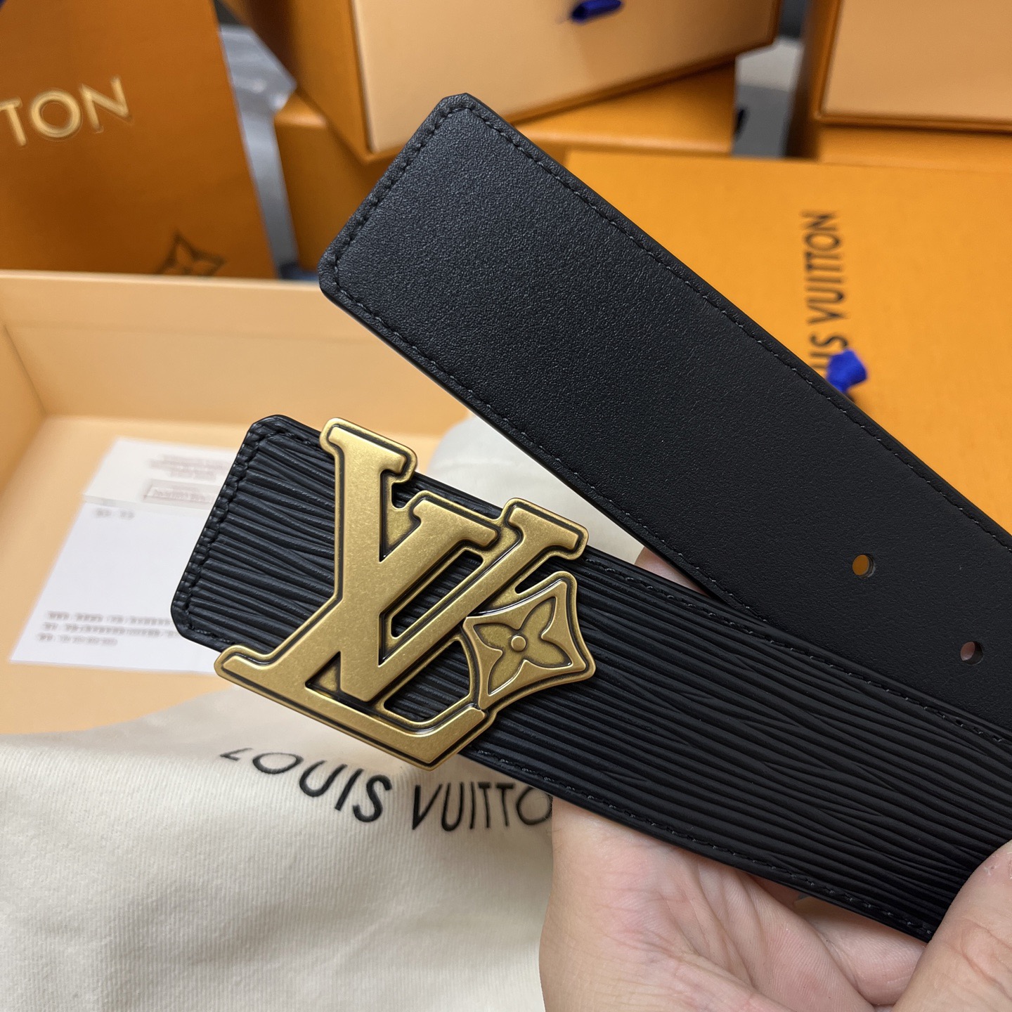 LOUIS VUITTON 루이비통 에피가죽 벨트 5