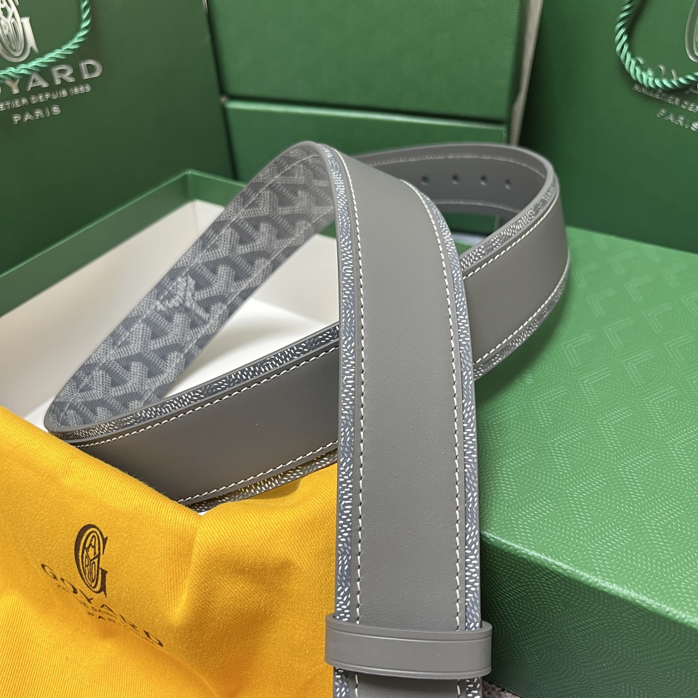Goyard 고야드 그레이 리버서블 가죽 벨트 3