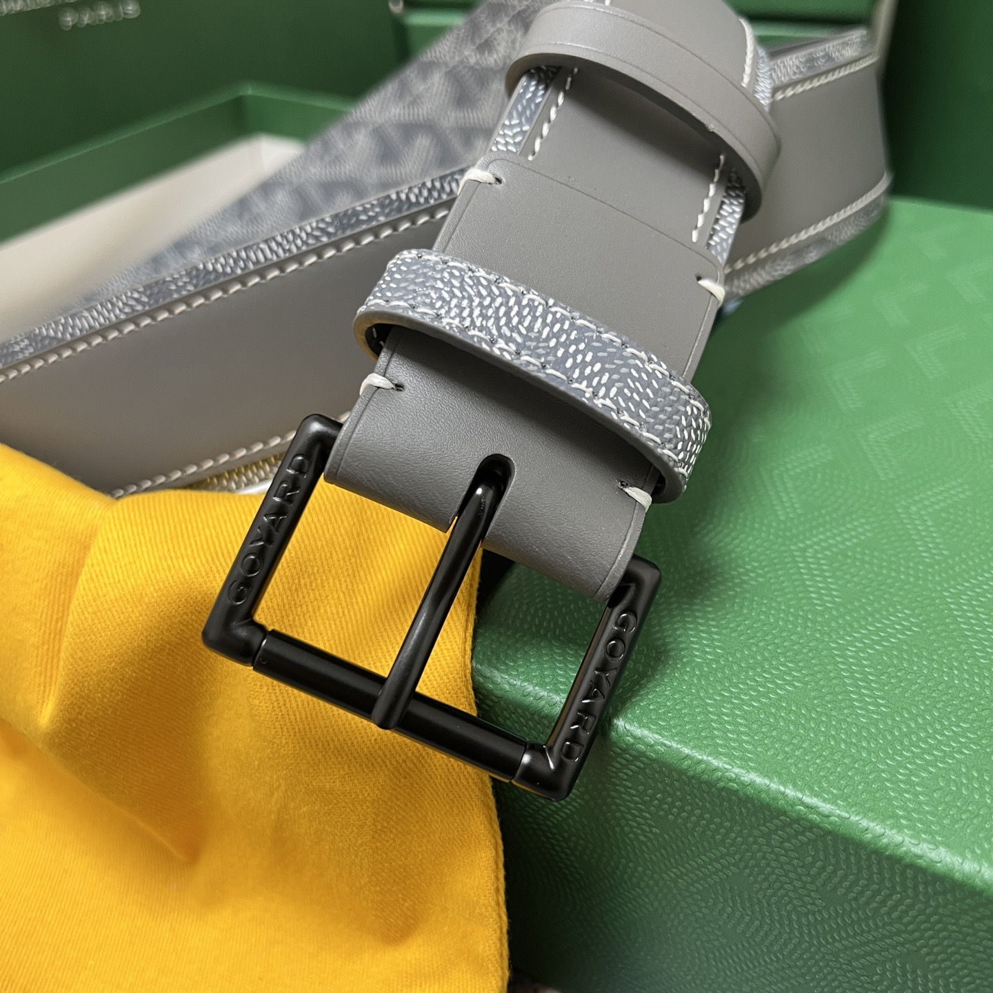 Goyard 고야드 그레이 리버서블 가죽 벨트 2