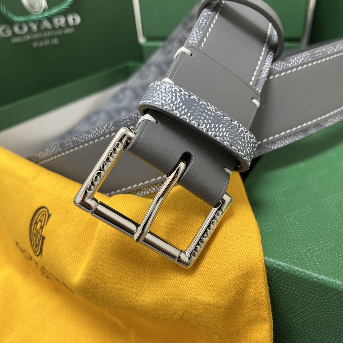 Goyard 고야드 그레이 리버서블 가죽 벨트 2