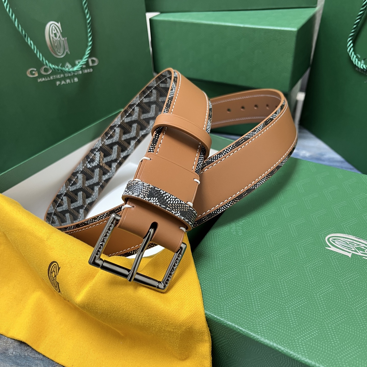 Goyard 고야드 소가죽 패턴 리버서블 벨트 1