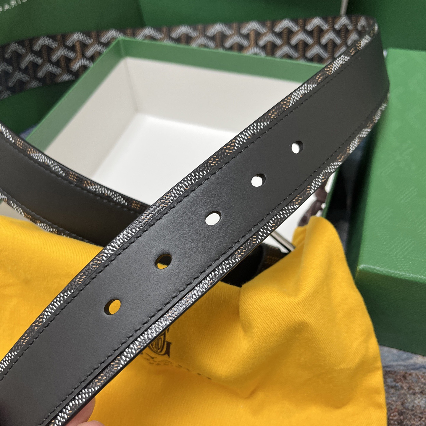 Goyard 고야드 소가죽 도그투스 코팅 캔버스 벨트 4cm 4