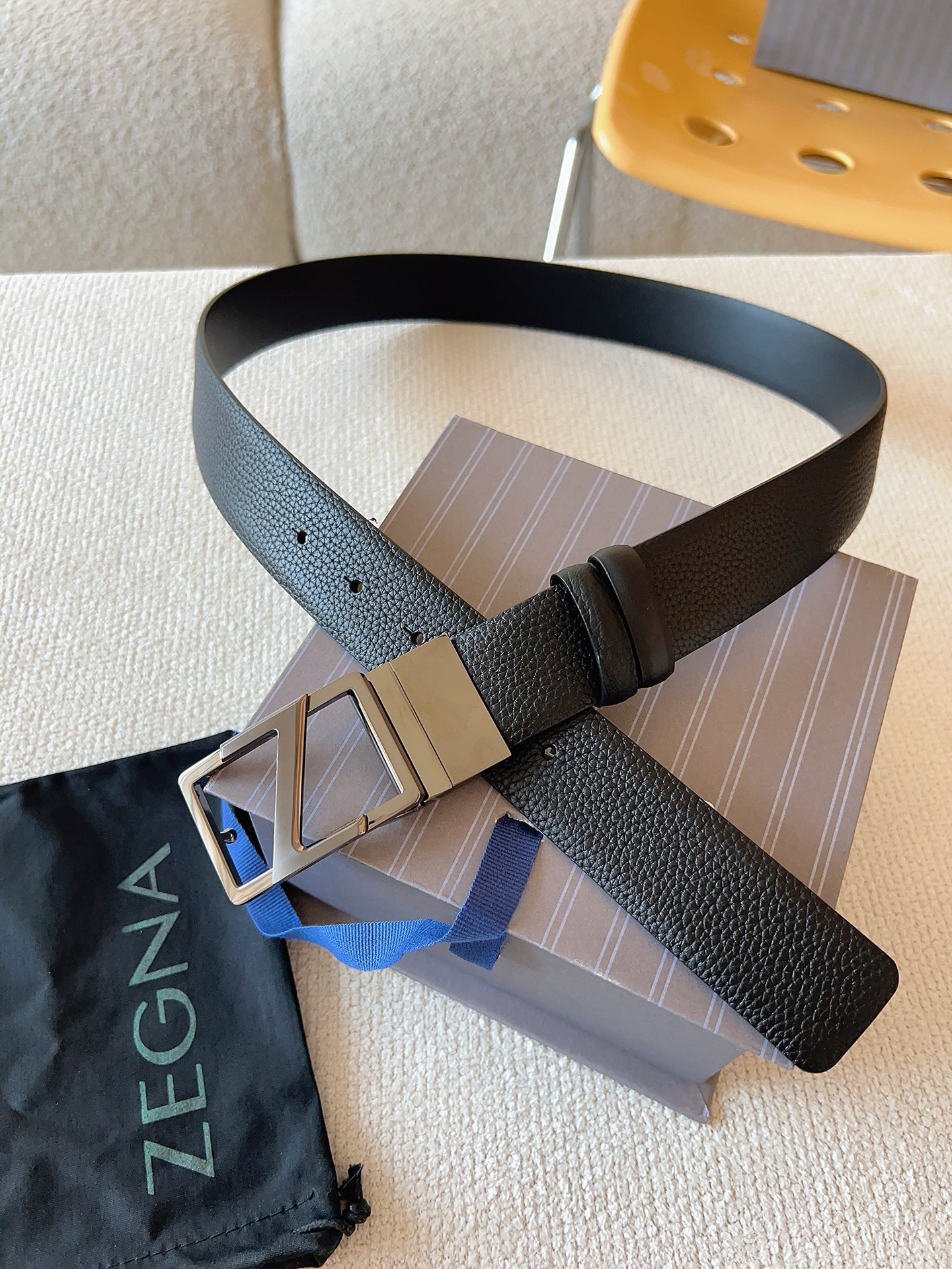 Zegna 제냐 로고 버클 블랙 가죽 벨트 8