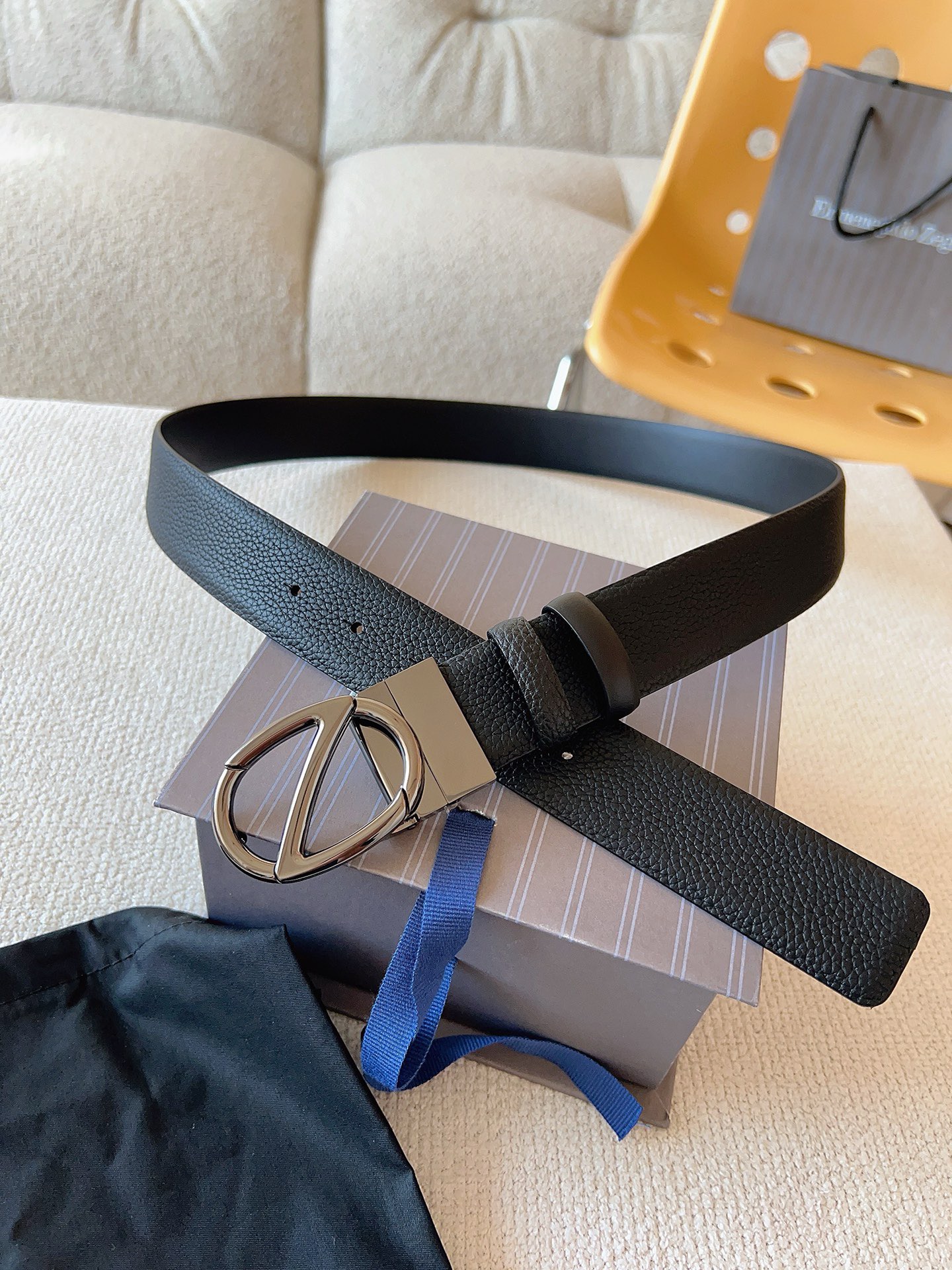 Zegna 제냐 로고 버클 리버서블 가죽 벨트 8