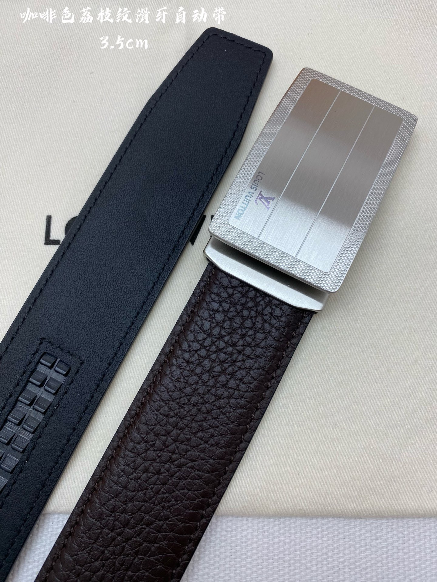 Louis Vuitton 루이비통 남성 자동 버클 가죽 벨트 3.5cm 1