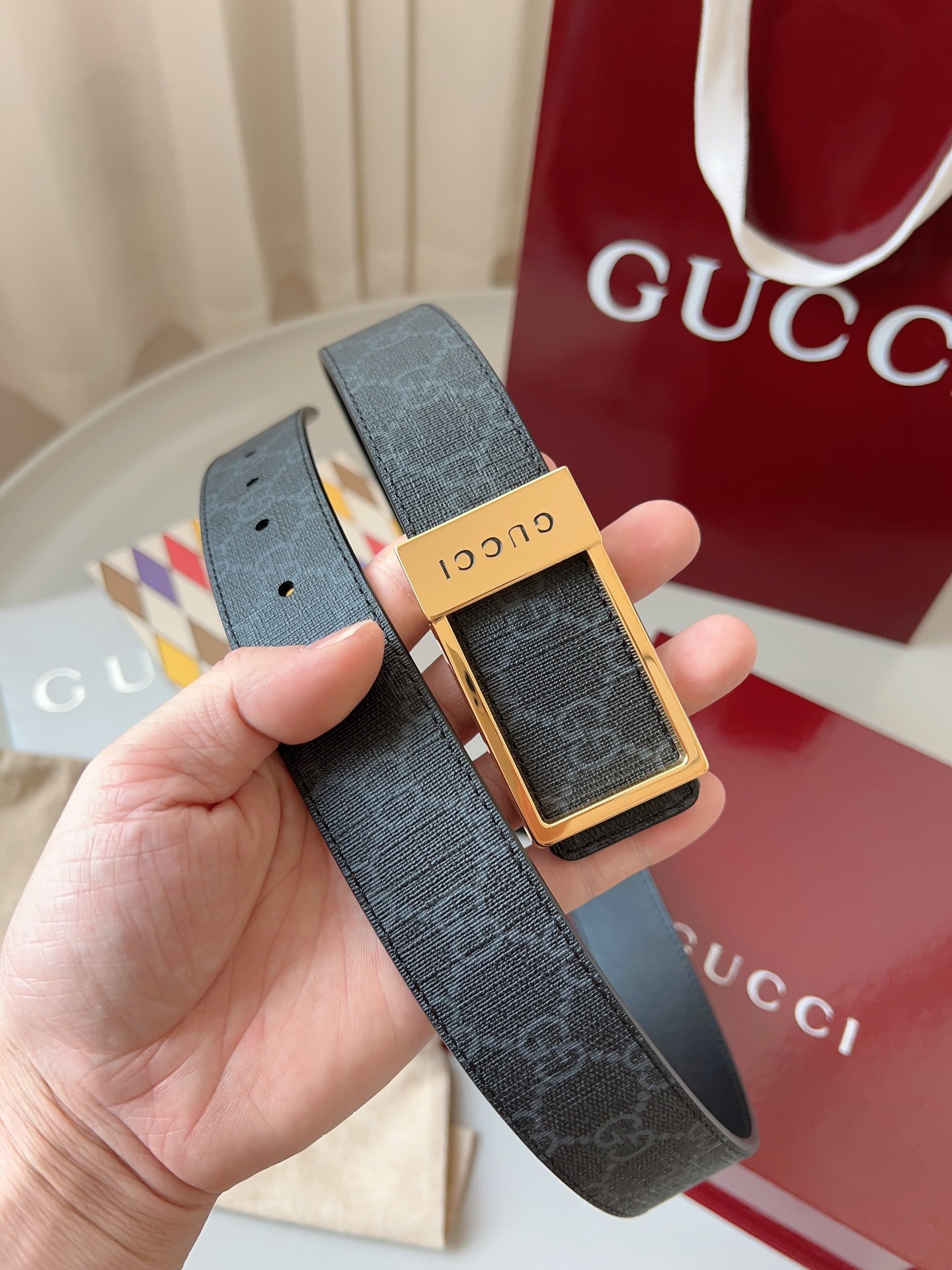 Gucci 구찌 GG 수프림 블랙 리버서블 가죽 벨트 2