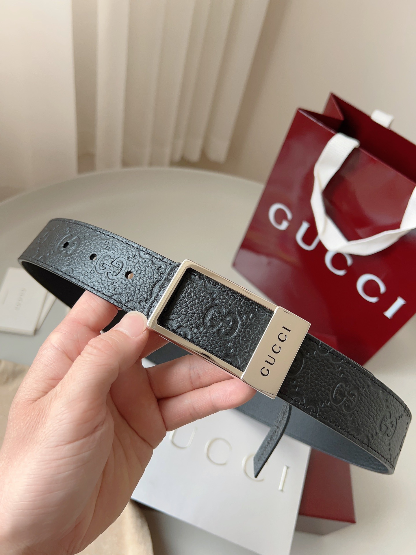 Gucci 구찌 GG 엠보 소가죽 남성 양면 벨트 3