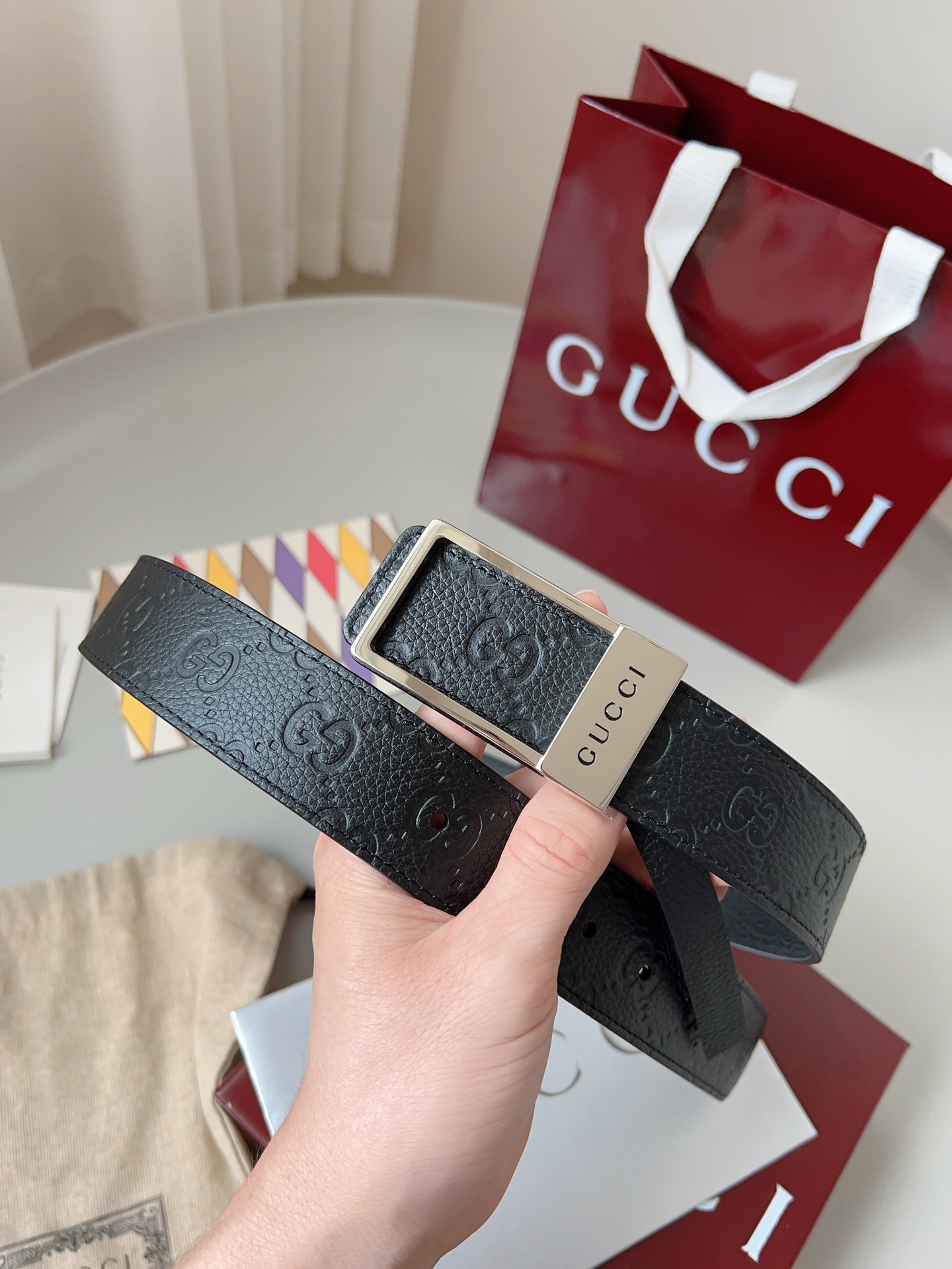 Gucci 구찌 GG 엠보 소가죽 남성 양면 벨트 7