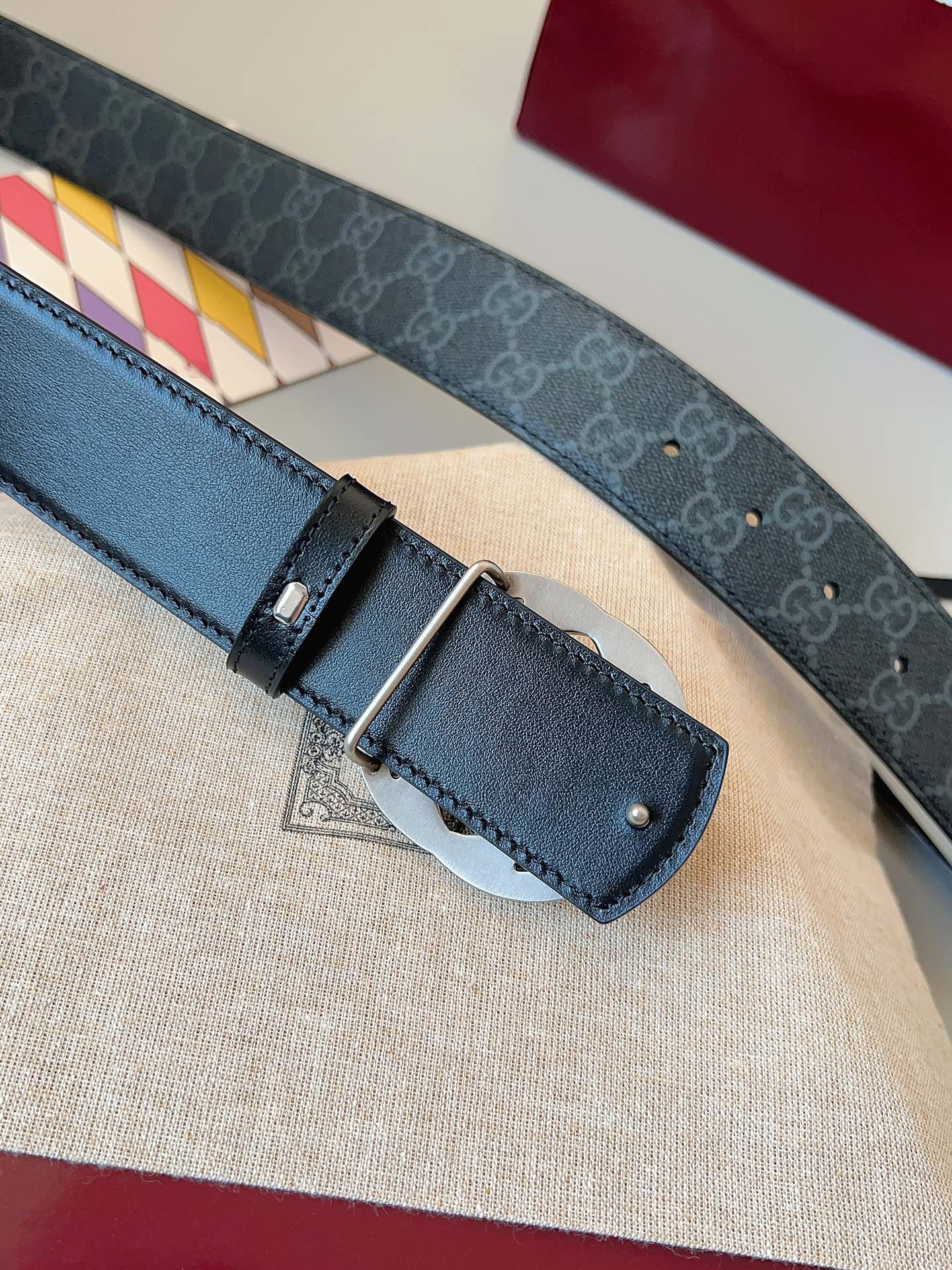 Gucci 구찌 GG 수프림 남성 리버서블 가죽 벨트 3