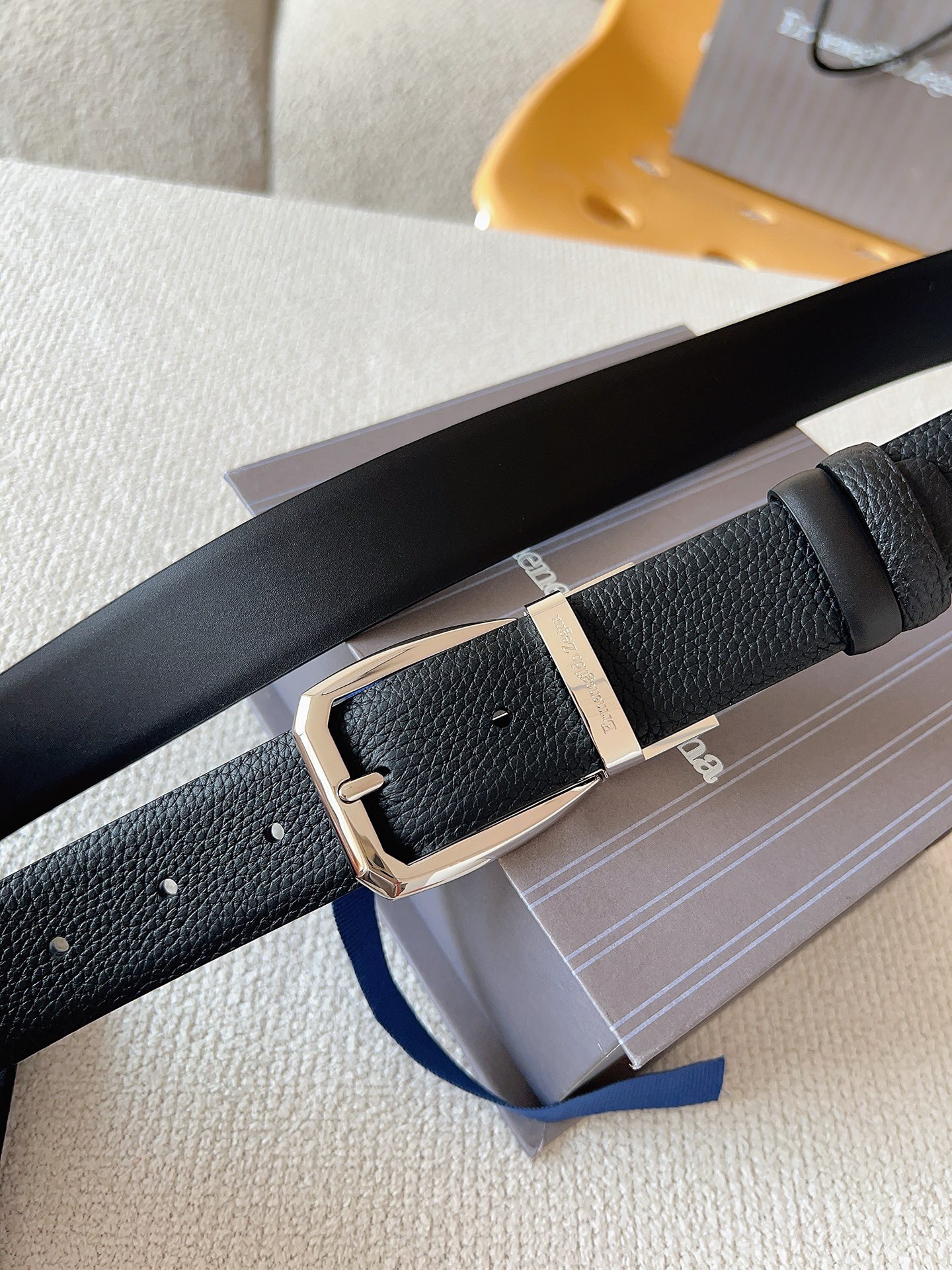 Zegna 제냐 블랙 소가죽 벨트 4