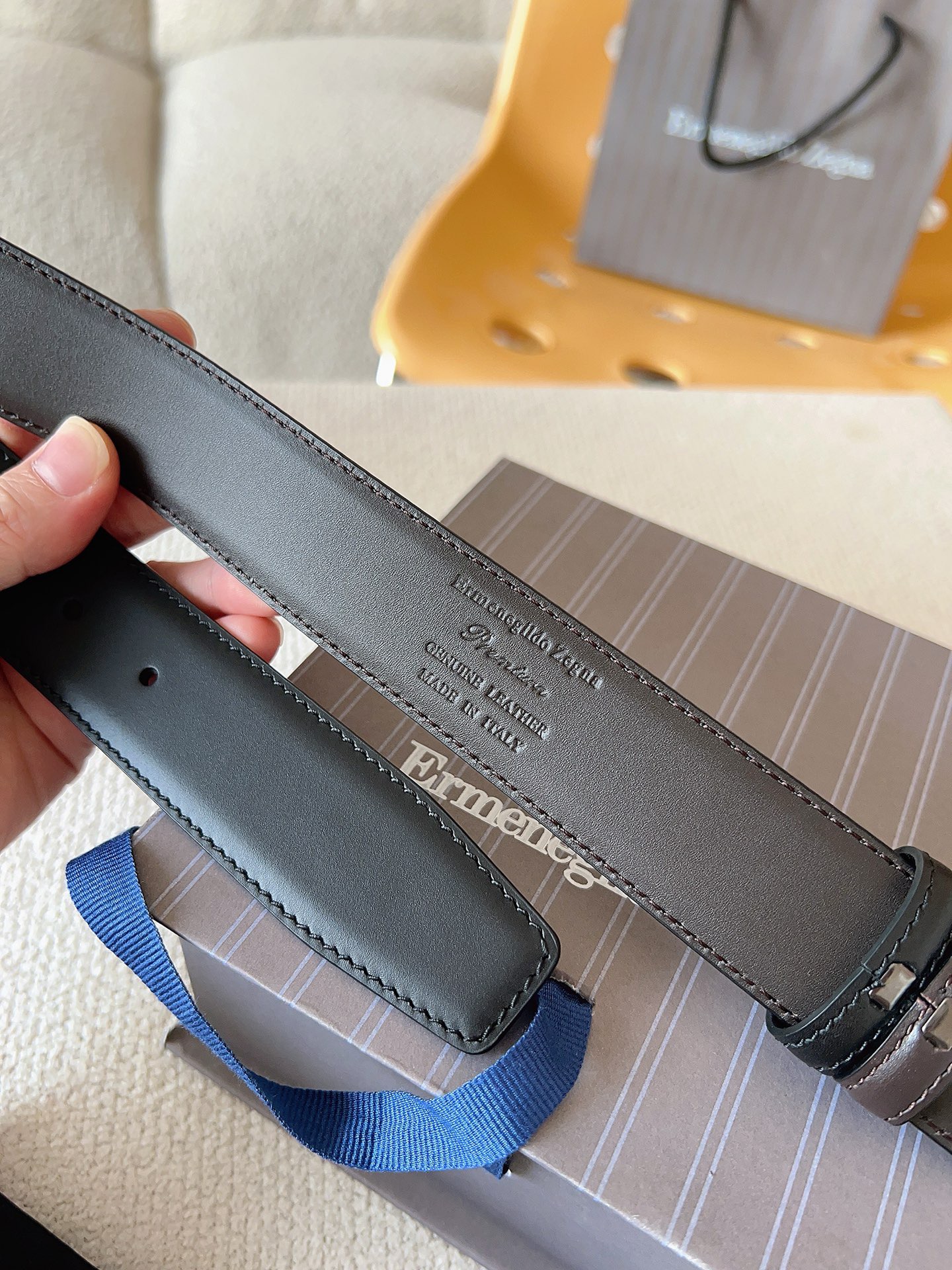 Zegna 제냐 블랙 소가죽 벨트 9