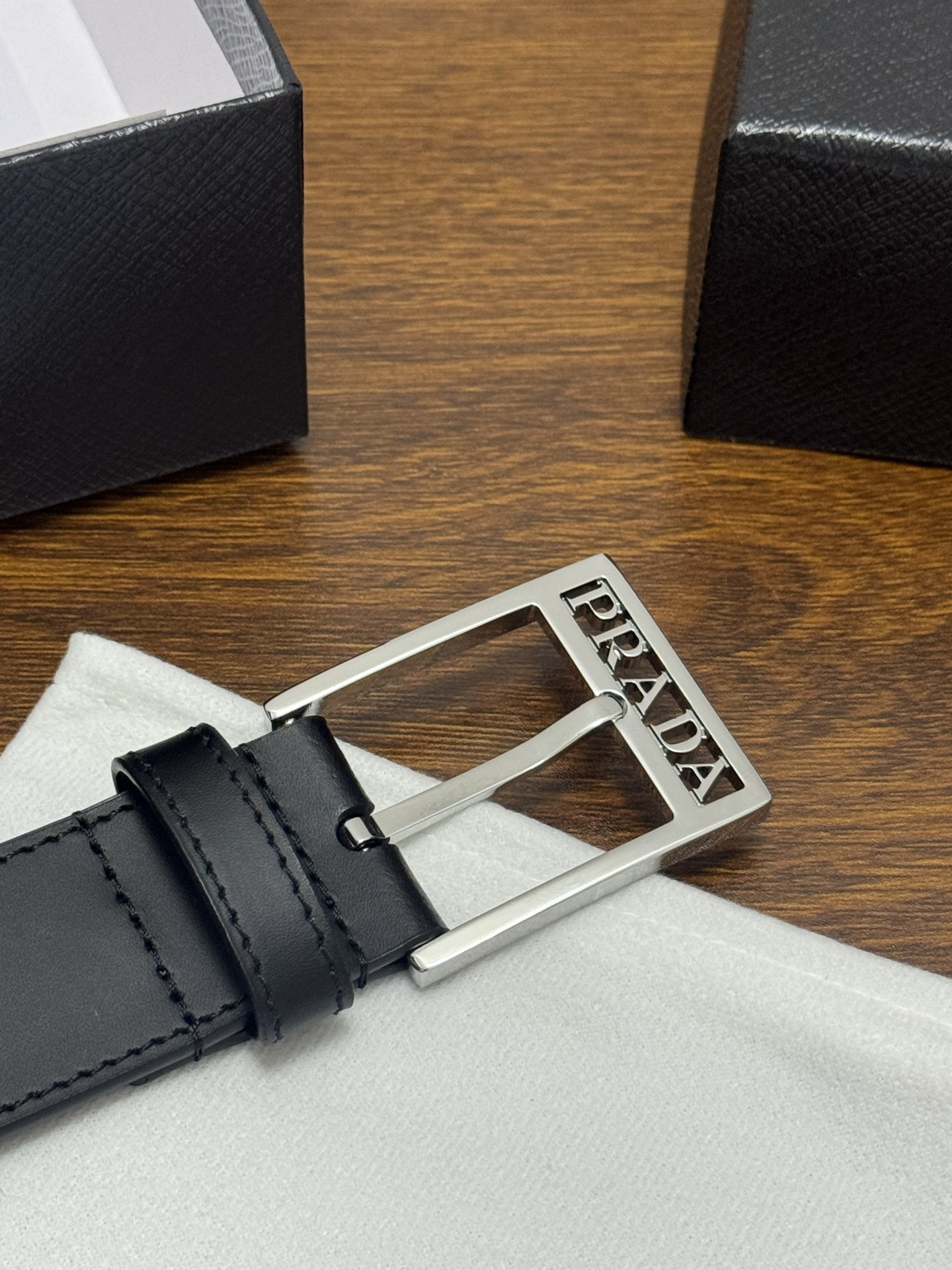 PRADA 프라다 사피아노 가죽 남성 벨트 5