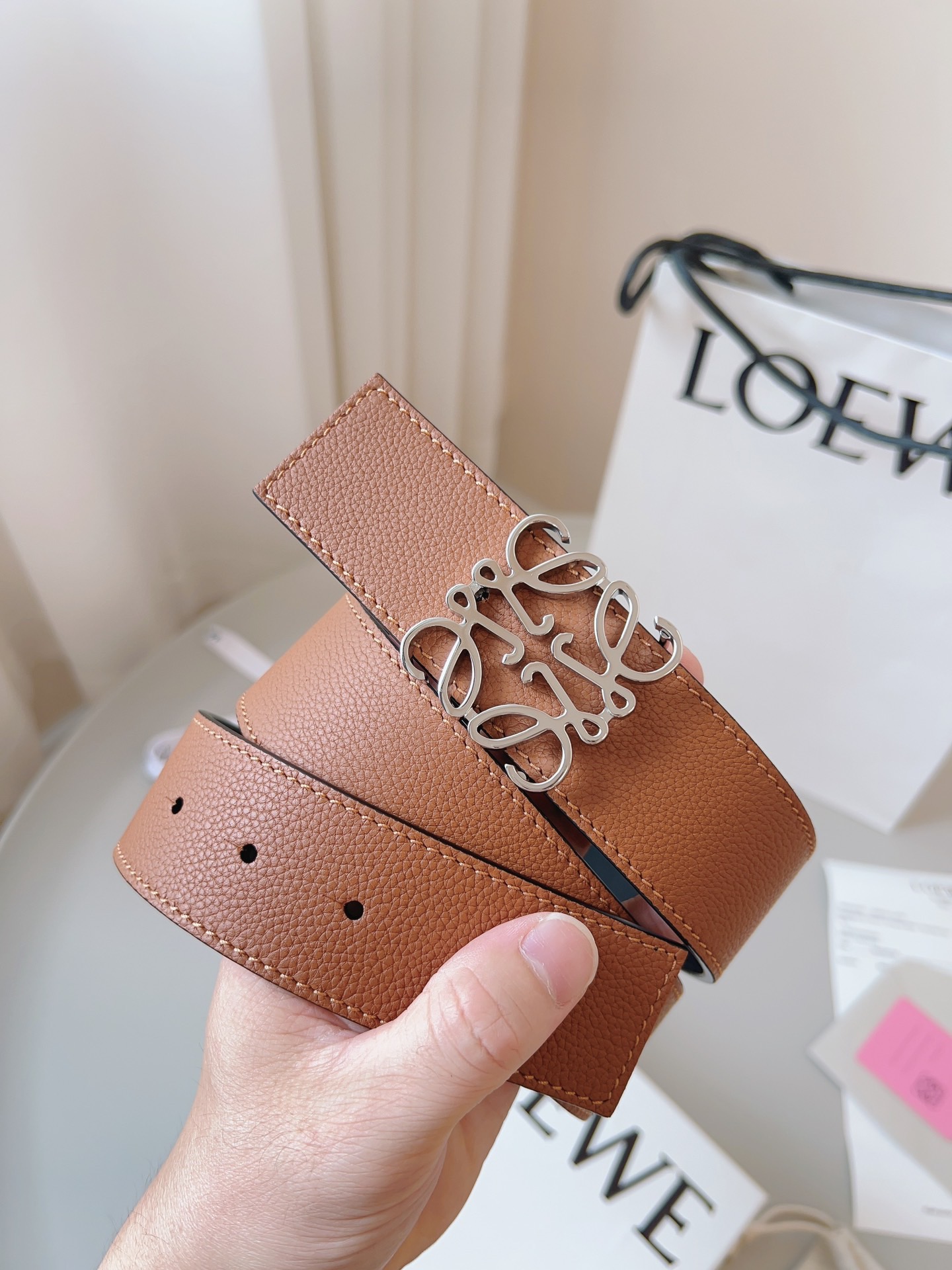 Loewe 로에베 양면 가죽 Anagram 버클 벨트 2