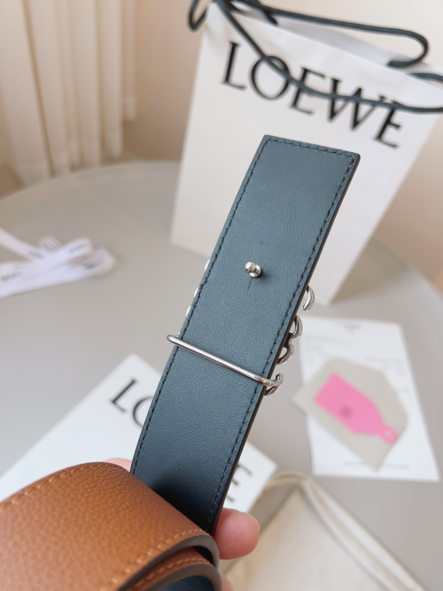 Loewe 로에베 양면 가죽 Anagram 버클 벨트 9