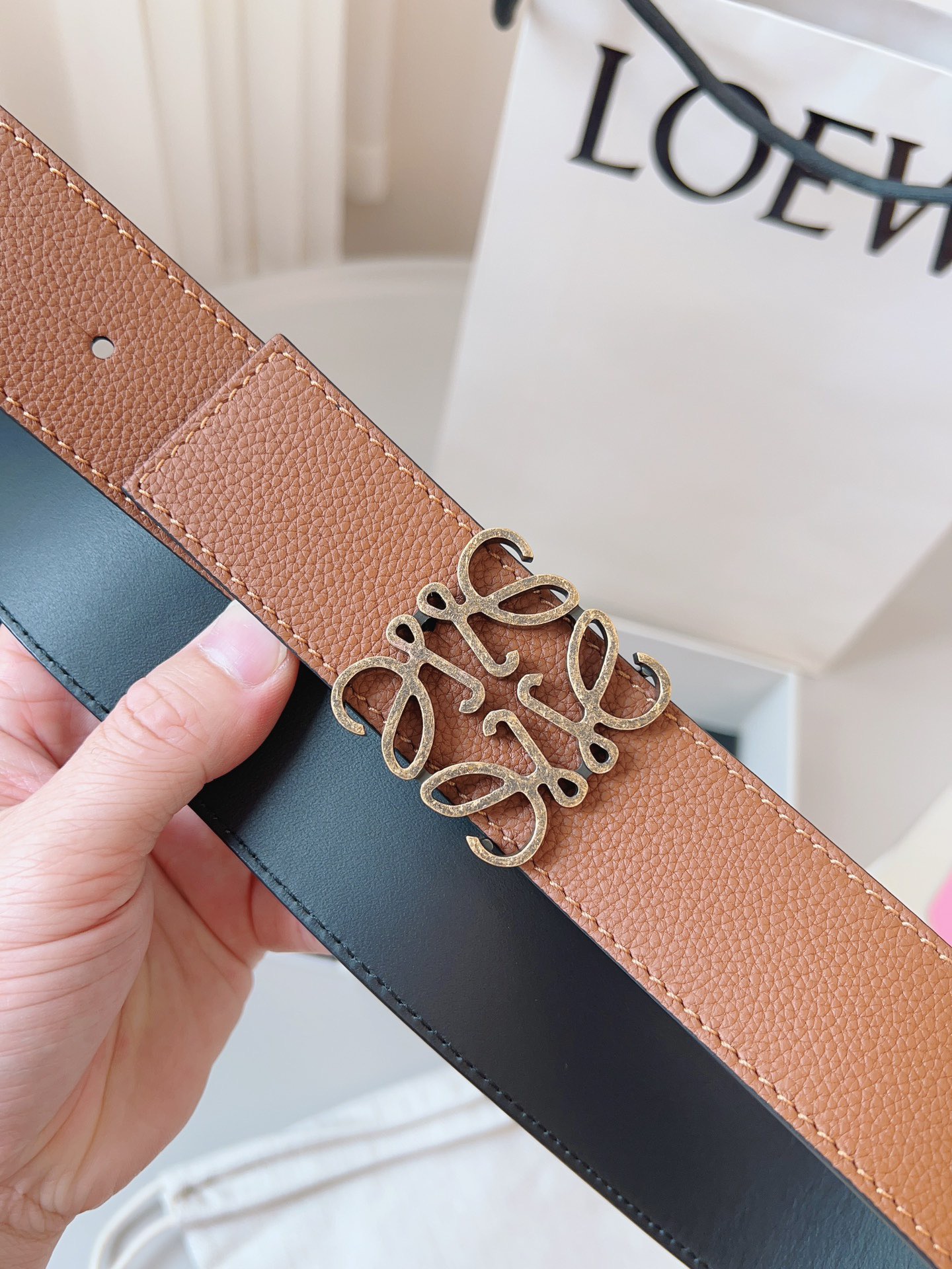 Loewe 로에베 양면 가죽 Anagram 버클 벨트 3